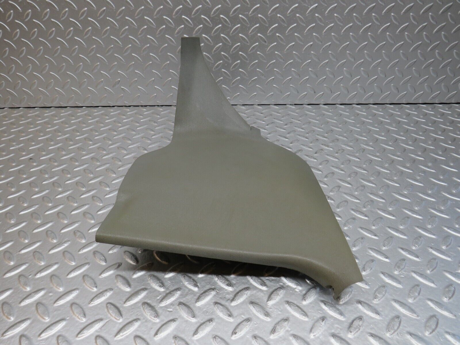 32353 Mercedes-Benz S124 300TE Front Left Kick Panel Trim Grey 1246880506