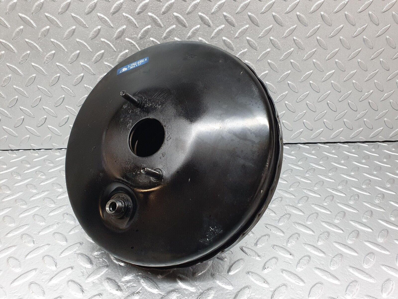 41579 Mercedes-Benz W124 200E Brake Booster ATE 3.7762-0302.4