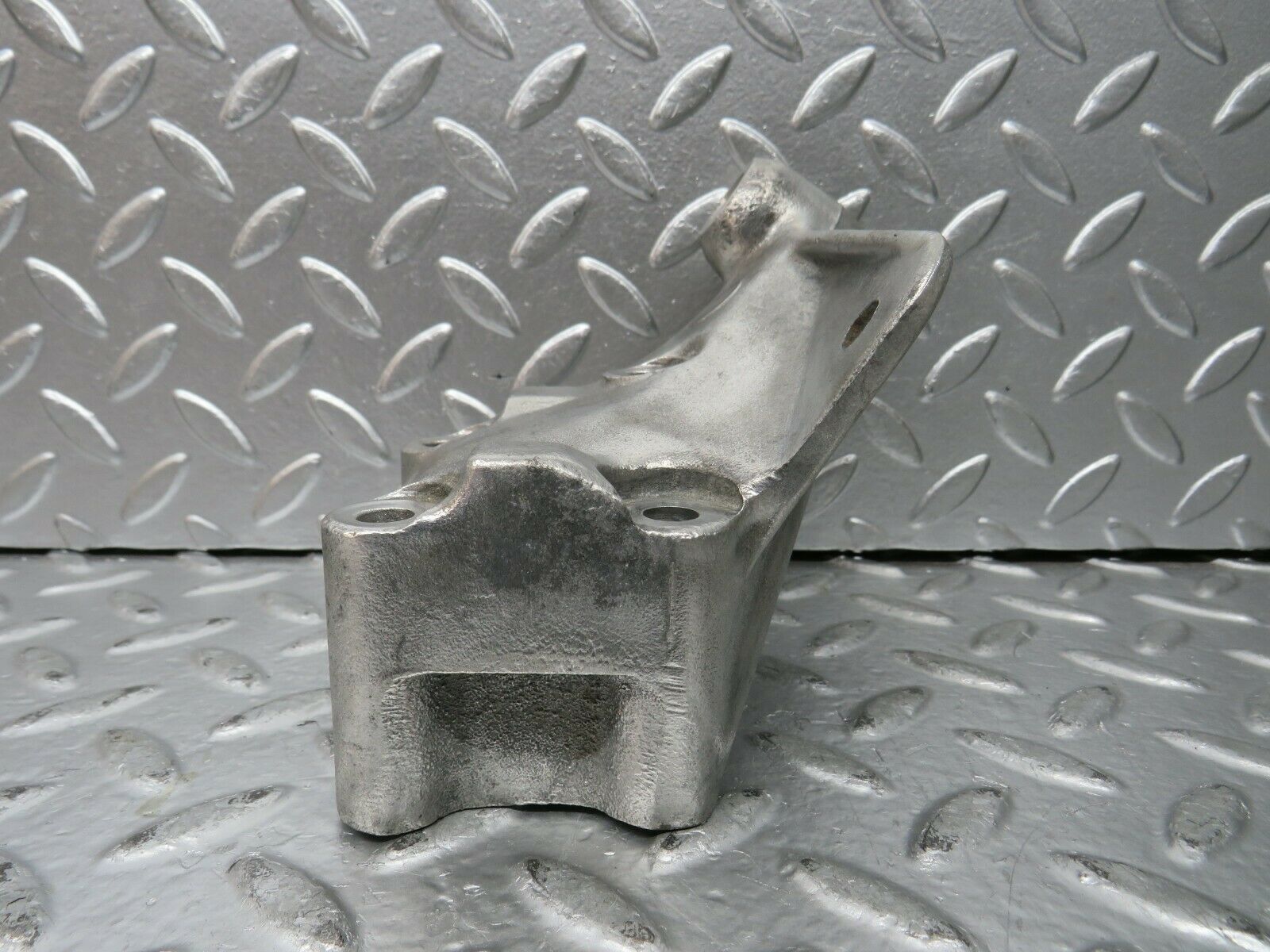 23286 Mercedes-Benz W116 350SE Engine Mount Bracket Left Side 1162232904