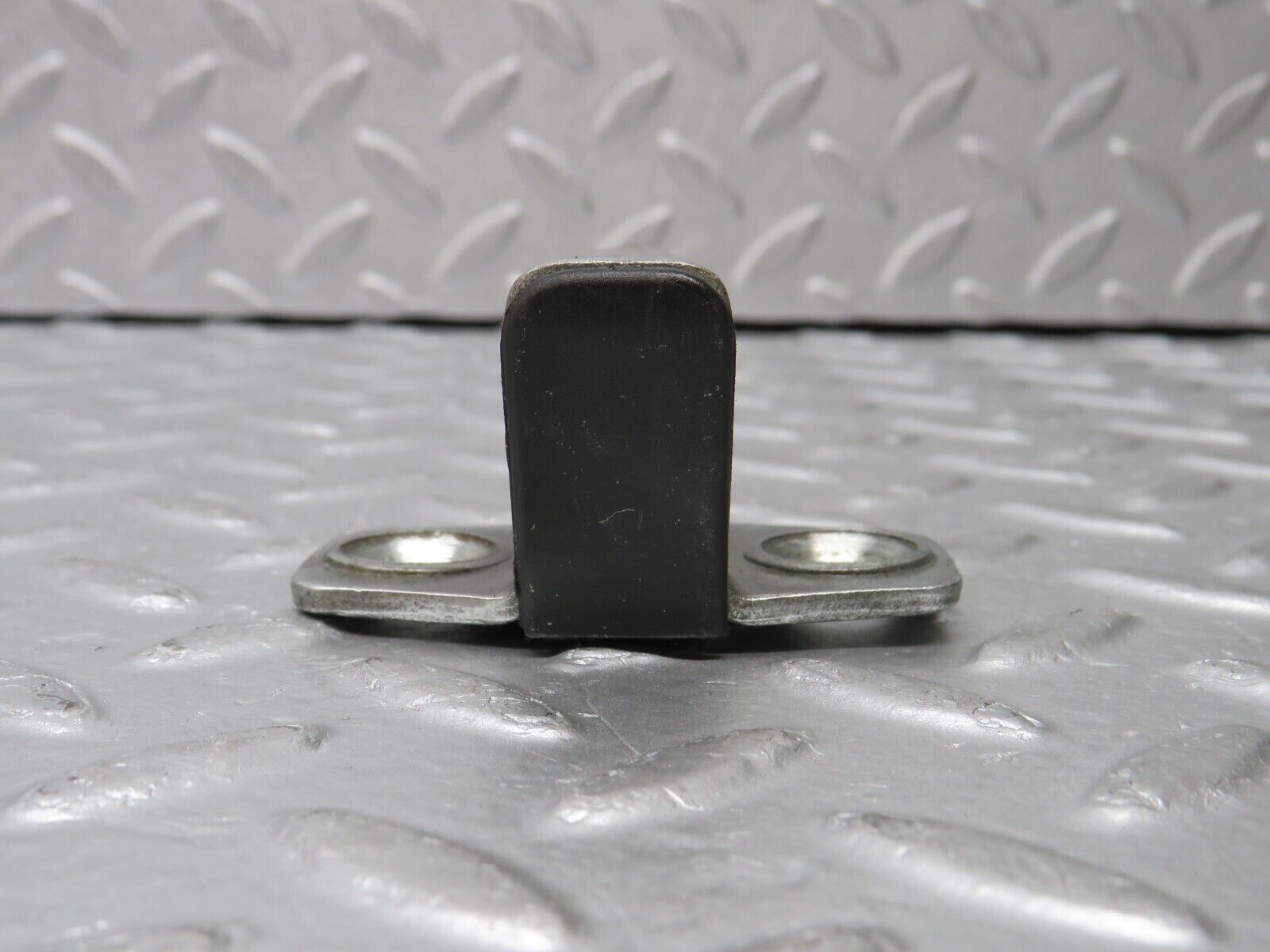 38422 Mercedes-Benz R129 280SL Coupe Door Lock Latch