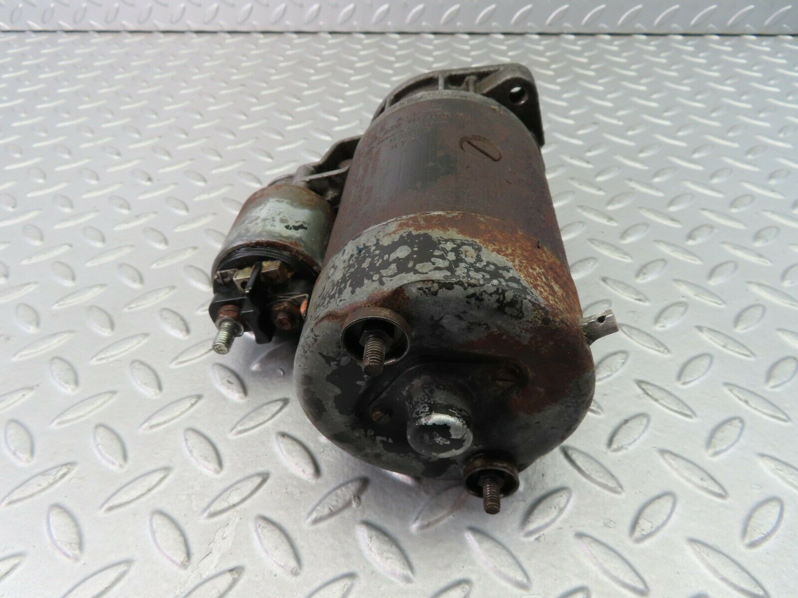 7792 Mercedes-Benz S123 230TE Wagon Starter Motor Bosch 0001314027