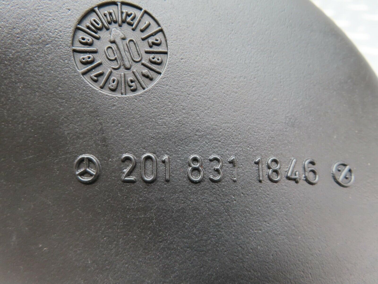 14749 Mercedes-Benz W201 190E Air Duct Pipe Hose Right 2018311646