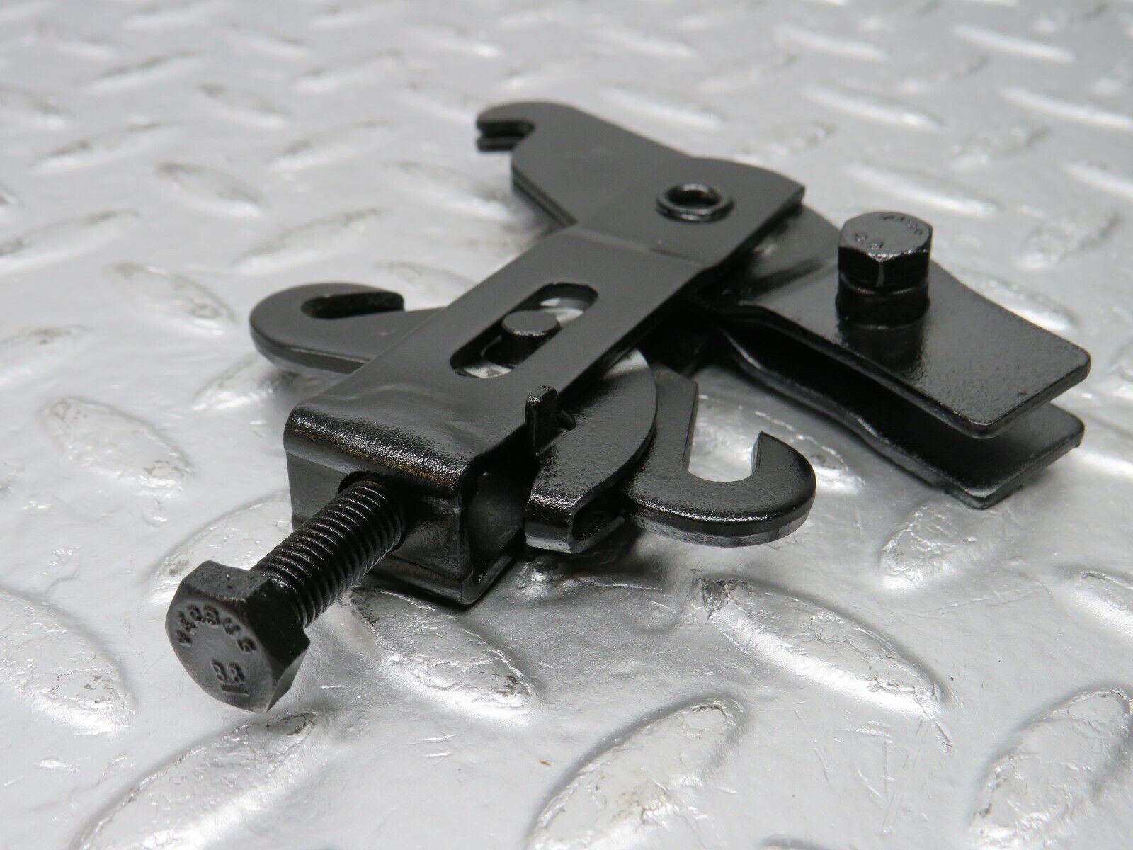 33786 Mercedes-Benz W201 190E 2.0L Handbrake Adjusting Handbrake Regulator