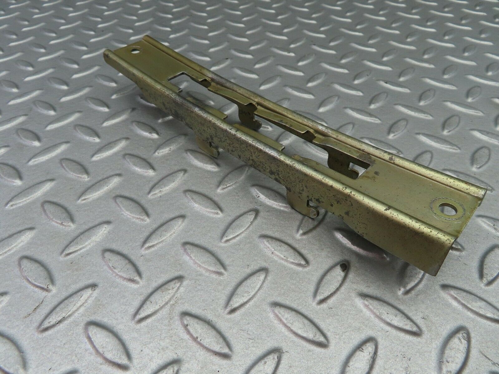 6239 Mercedes-Benz W126 380SE Seat Belt Adjuster Rail 1268680011