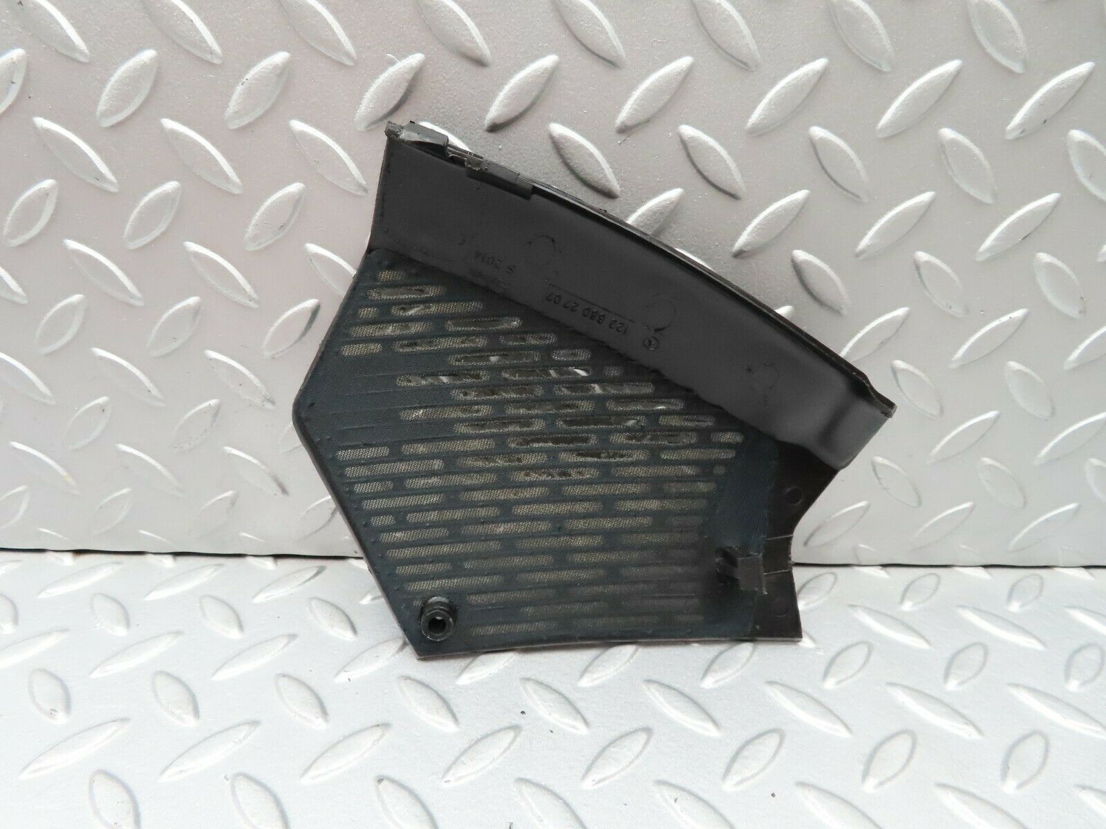 4325 Mercedes-Benz W123 230E Front Left Speaker Cover 1236802707