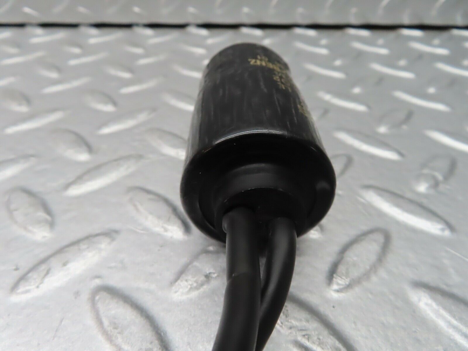 19975 Mercedes-Benz R129 300SL Coupe Capacitor 0011568601