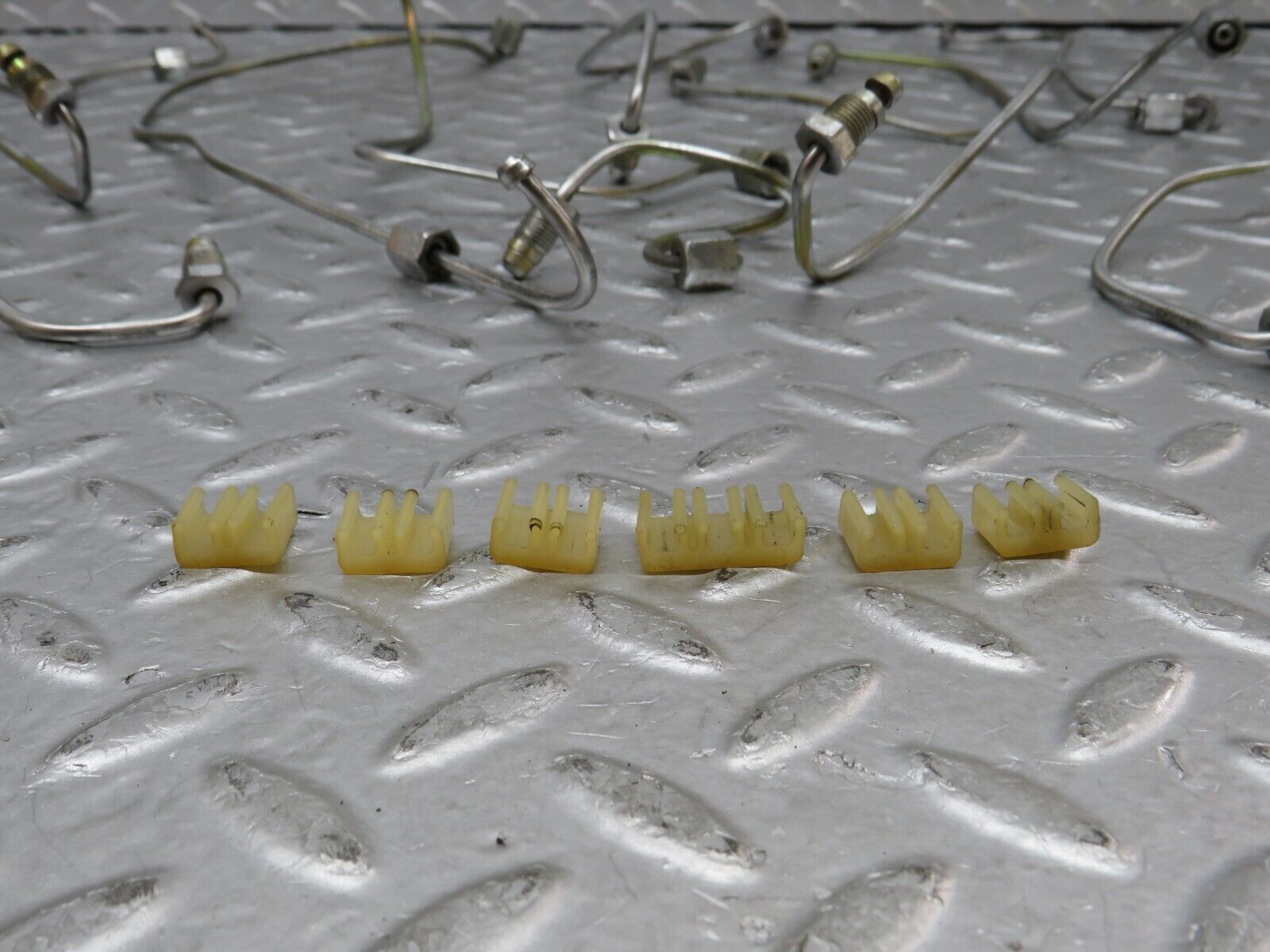 36297 Mercedes-Benz W126 420SE Fuel Line Pipe Set