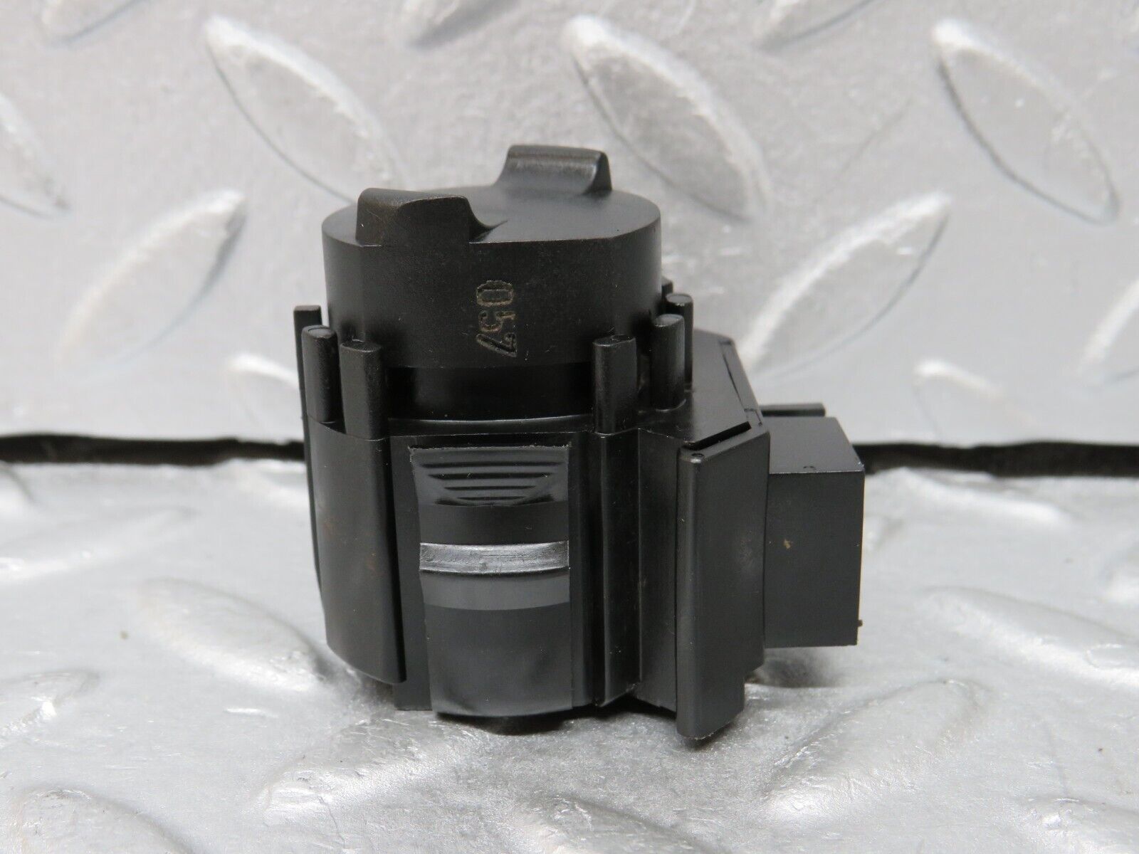 37007 Mercedes-Benz C126 420SEC Coupe Kick Down Switch 0025452214