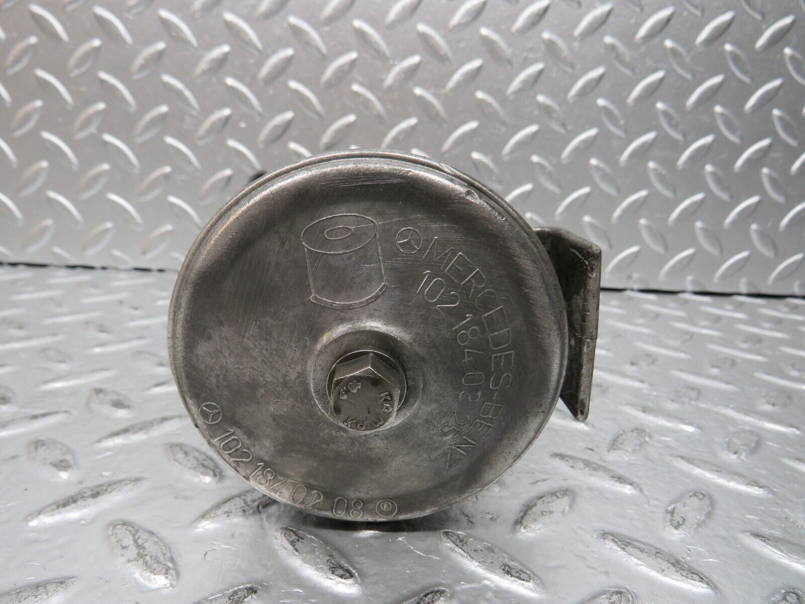 29888 Mercedes-Benz W123 230E Oil Filter Housing 1021800111