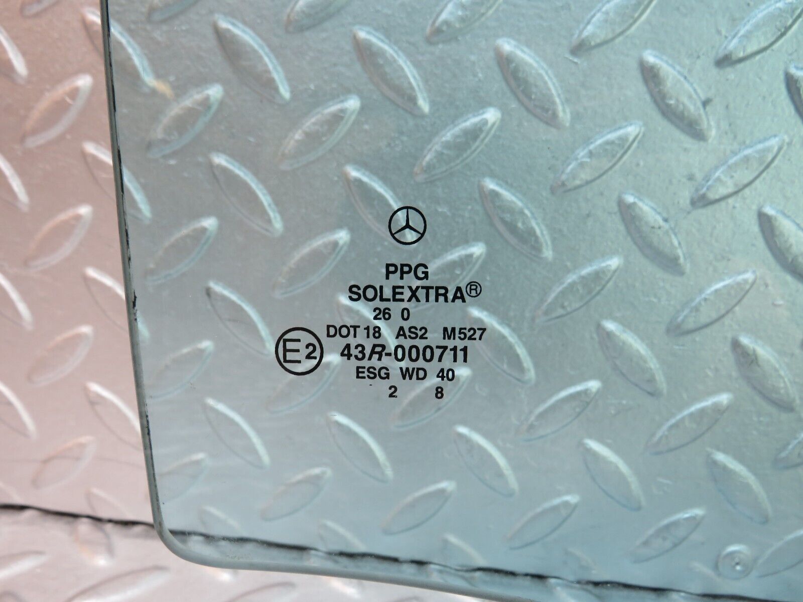 34974 Mercedes-Benz W210 320E Rear Right Door Window Glass