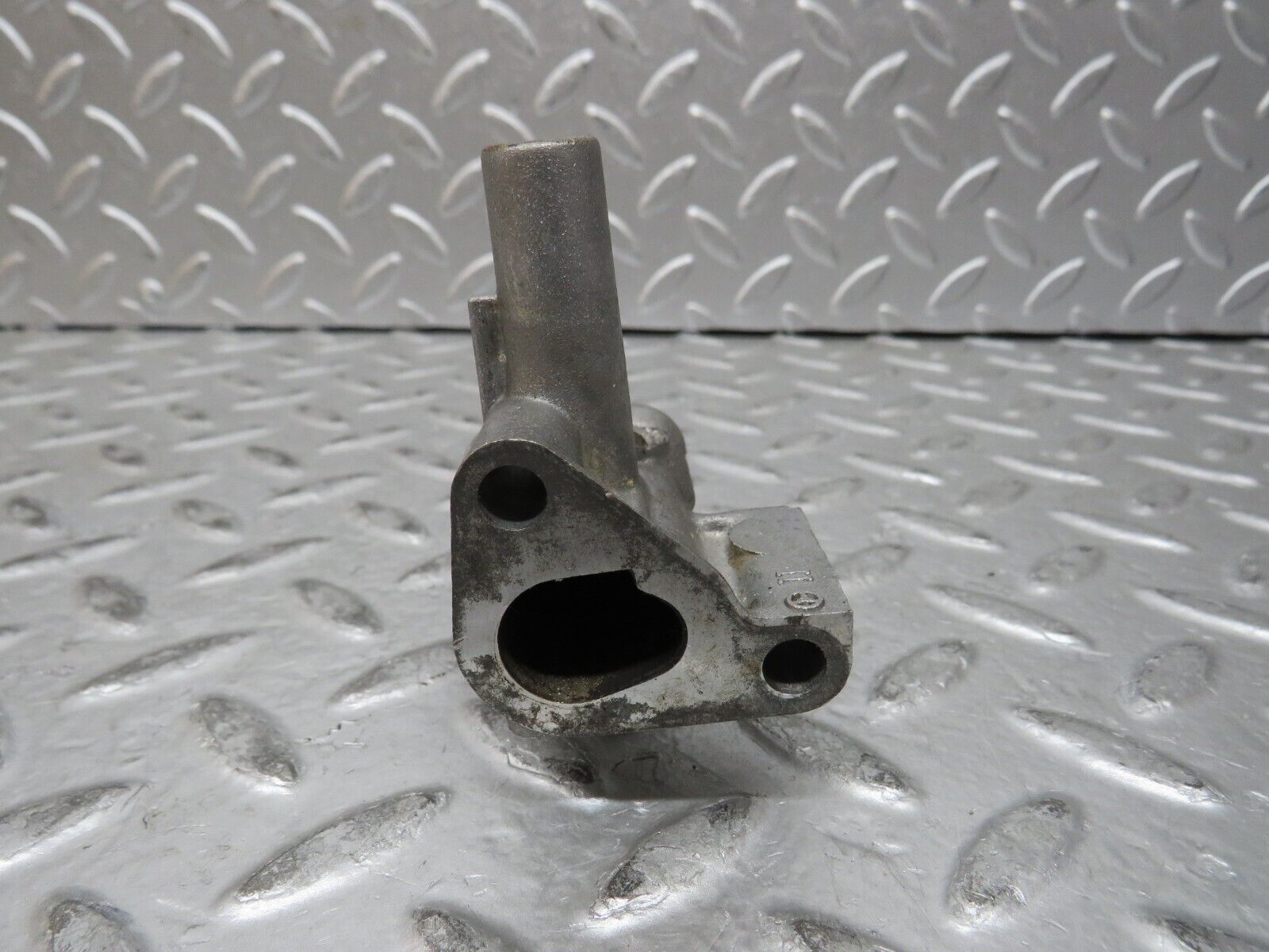 28820 Mercedes-Benz W123 230E Idle Control Valve 1020941212