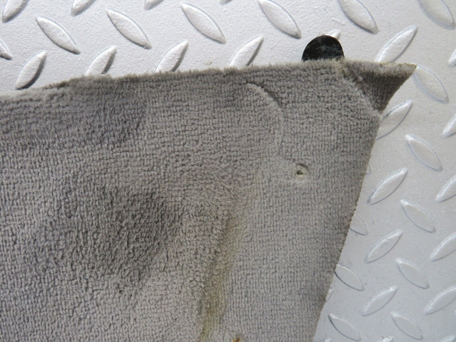 36232 Mercedes-Benz W126 420SE Centre Console Carpet Right Grey 1266831225