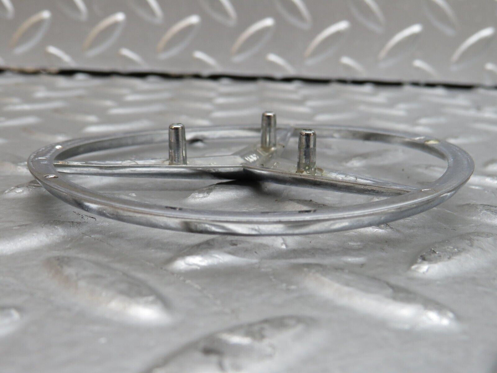 29473 Mercedes-Benz W124 230E Chrome Rear Emblem 2017580058