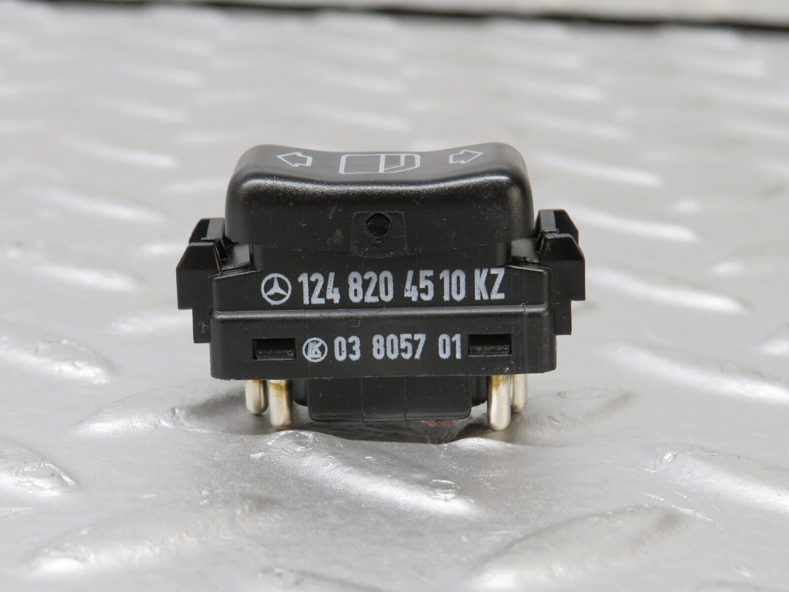 36913 Mercedes-Benz C126 420SEC Coupe Electric Window Switch Right 1248204510