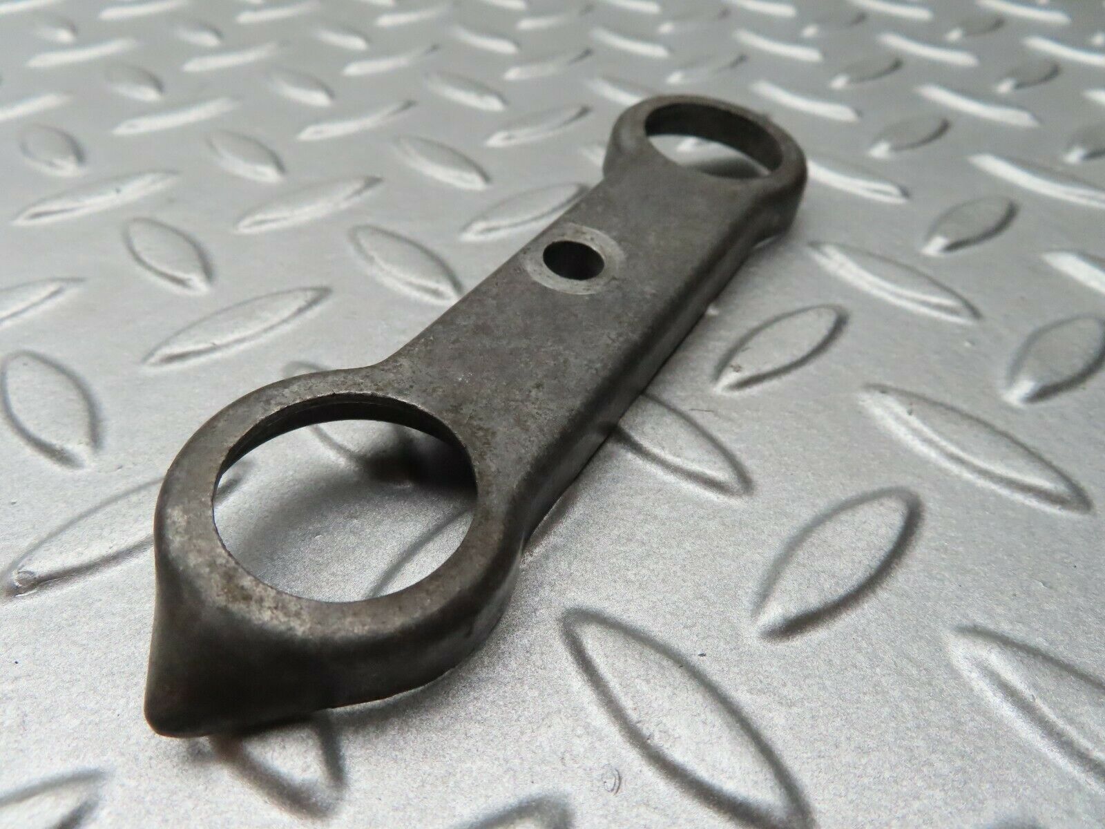 4741 Mercedes-Benz W114 280CE Coupe Fuel Injector Bracket 1300780341