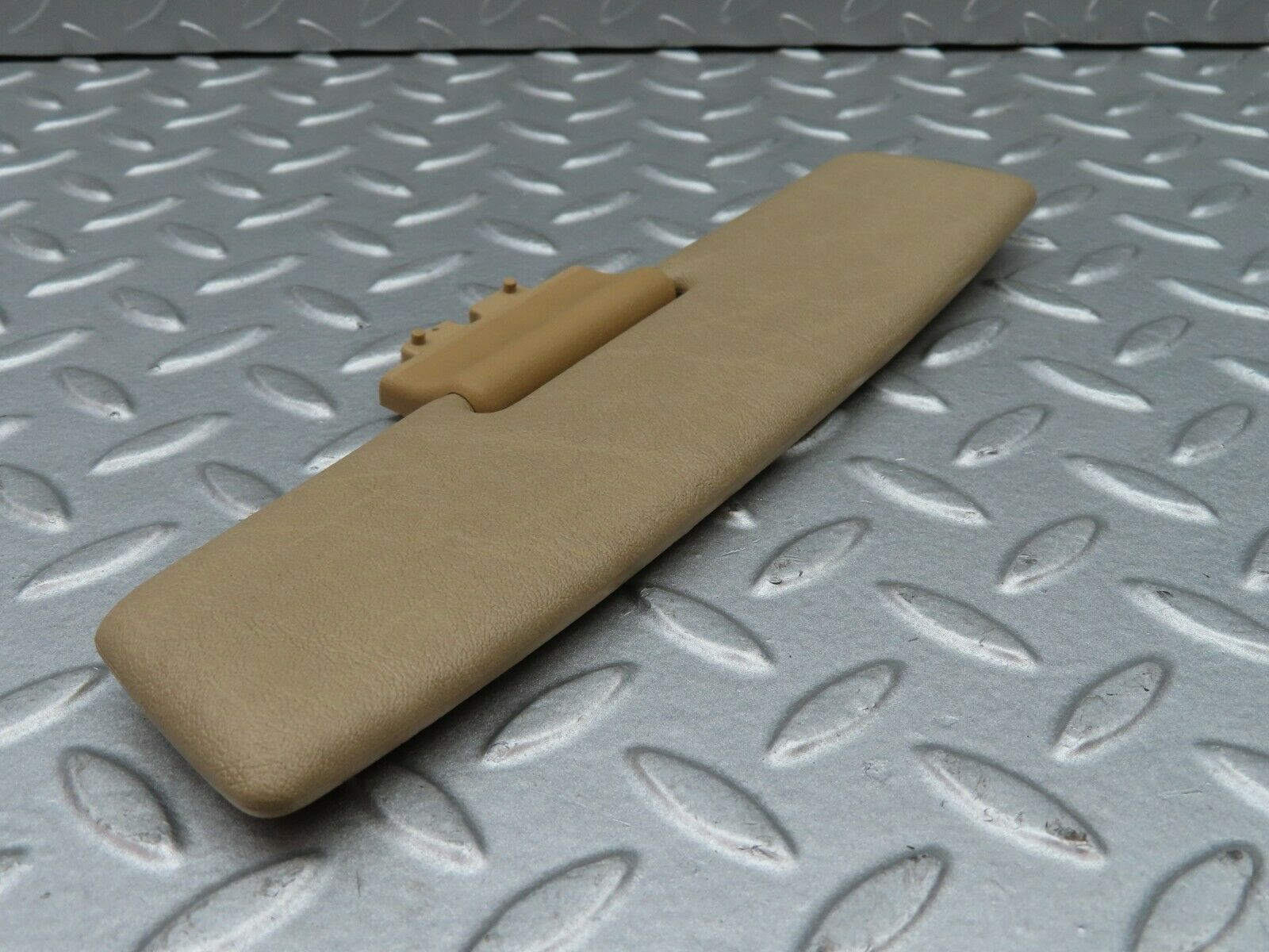 5234 Mercedes-Benz W124 230E Middle Sun Visor