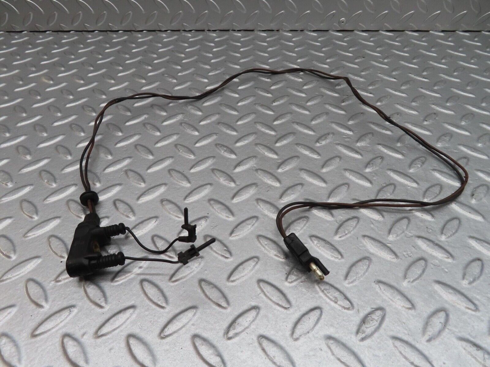 14129 Mercedes-Benz C107 280SLC Front Brake Pad Sensor 0085451728