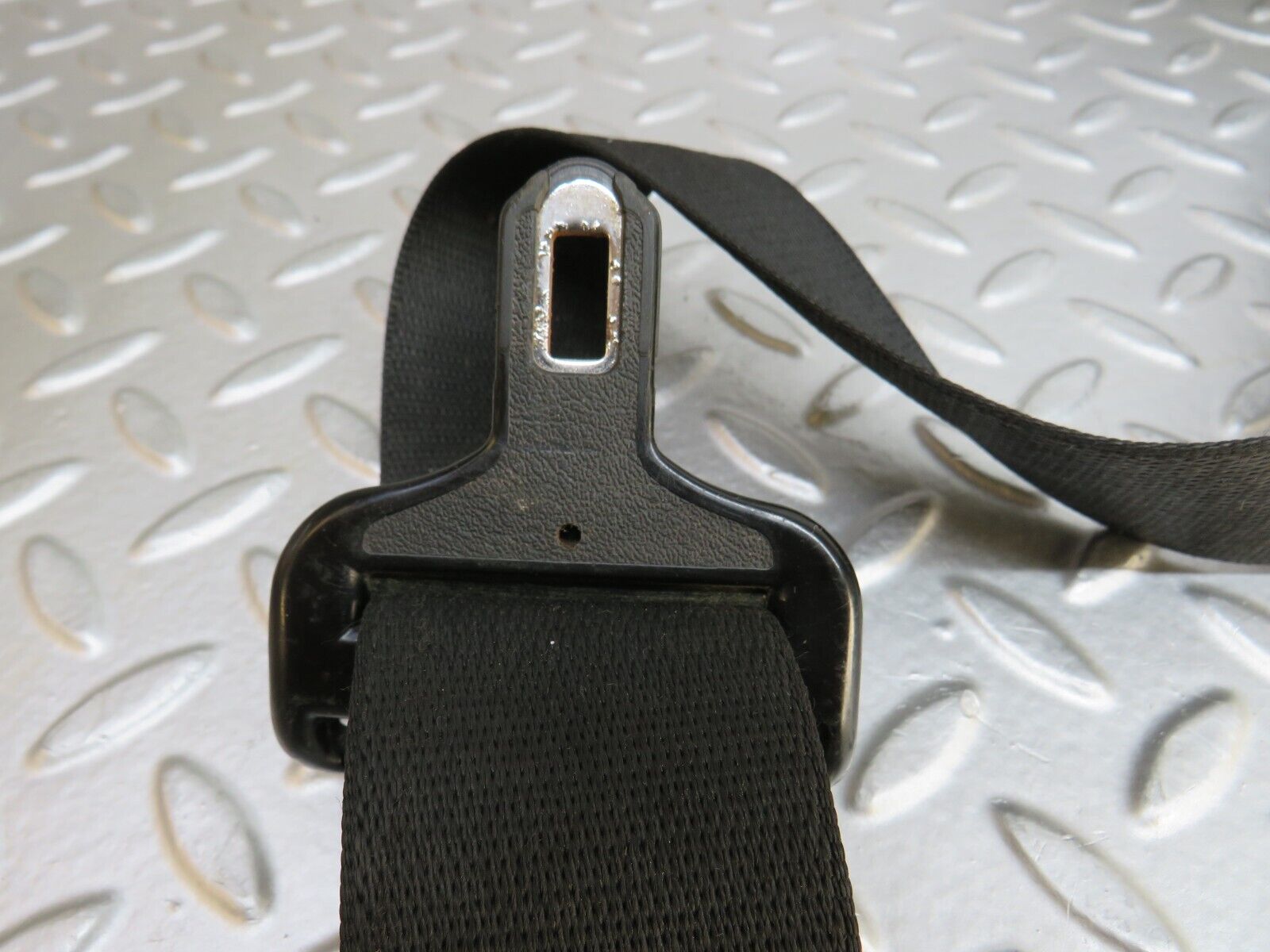 37163 Mercedes-Benz C126 420SEC Coupe Front Right Seat Belt With Buckles 1268806886