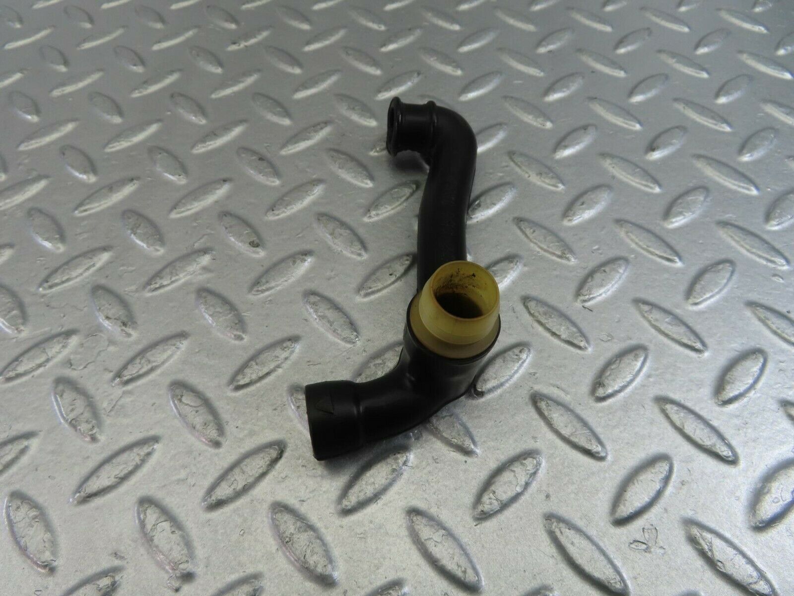 10066 Mercedes-Benz C123 230CE Coupe Air Intake Pipe 1020941682
