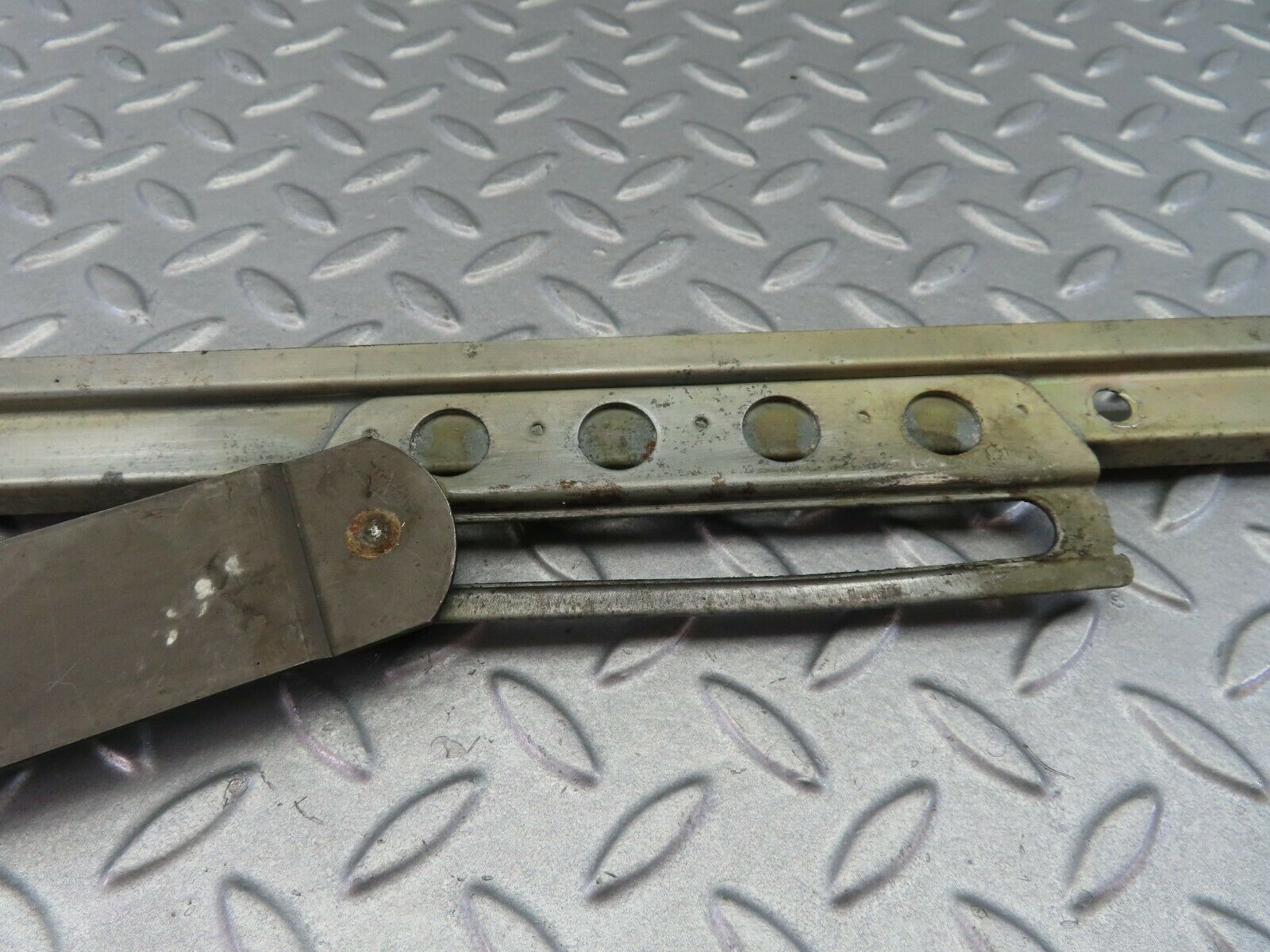 7939 Mercedes-Benz W115 220D Rear Right Manual Window Regulator