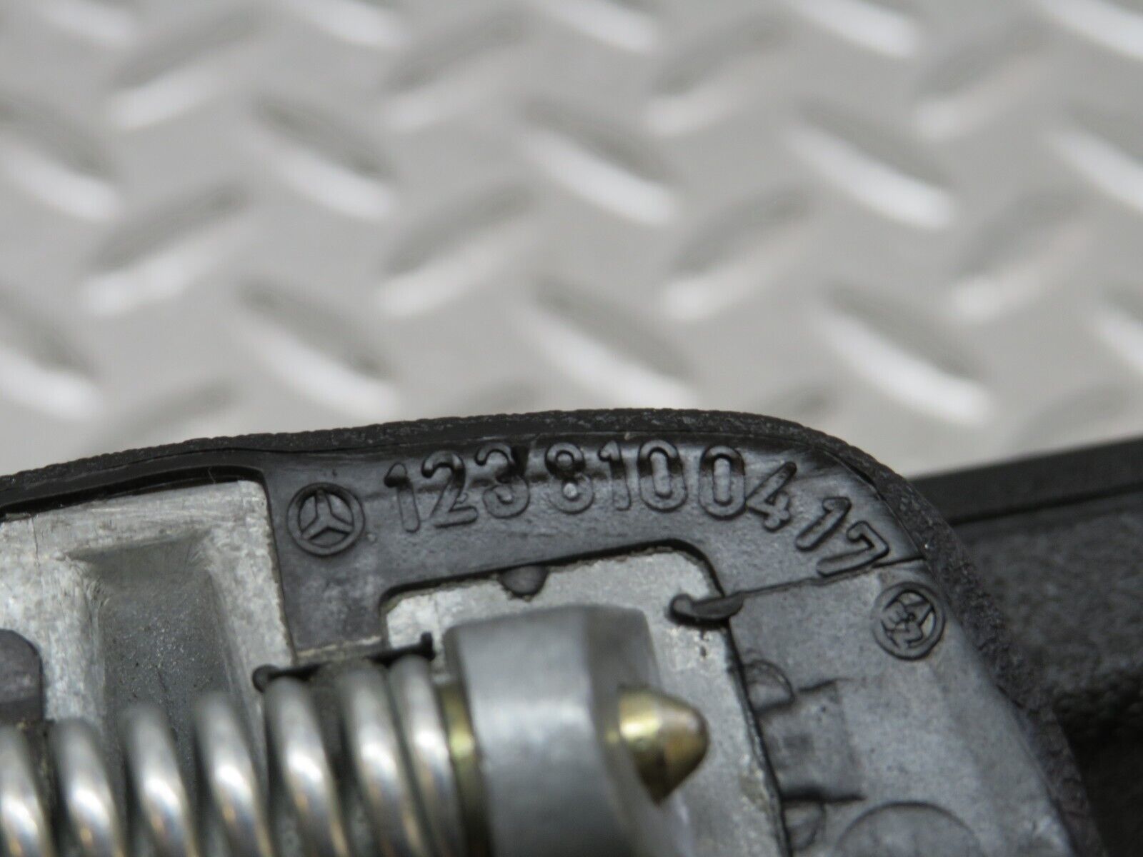 28577 Mercedes-Benz W123 230E  Rear View Mirror 1238100417