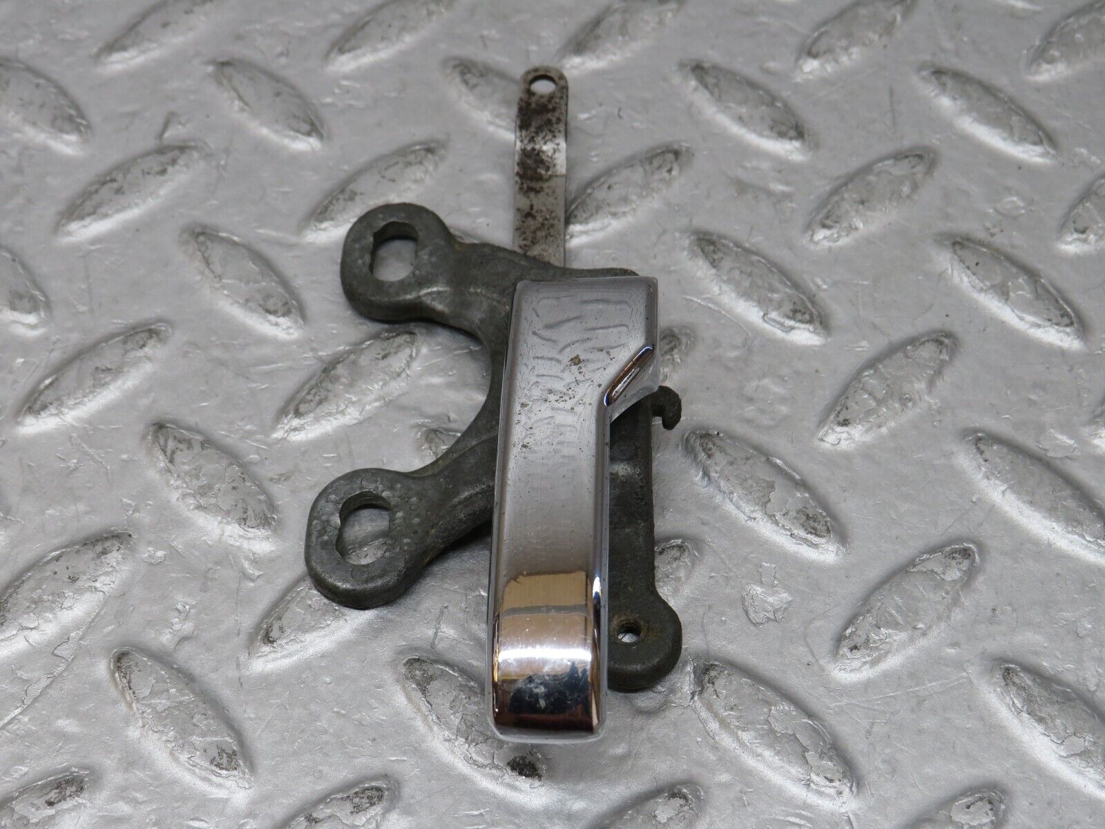 35744 Mercedes-Benz W108 Interior Door Handle Left 1107660319