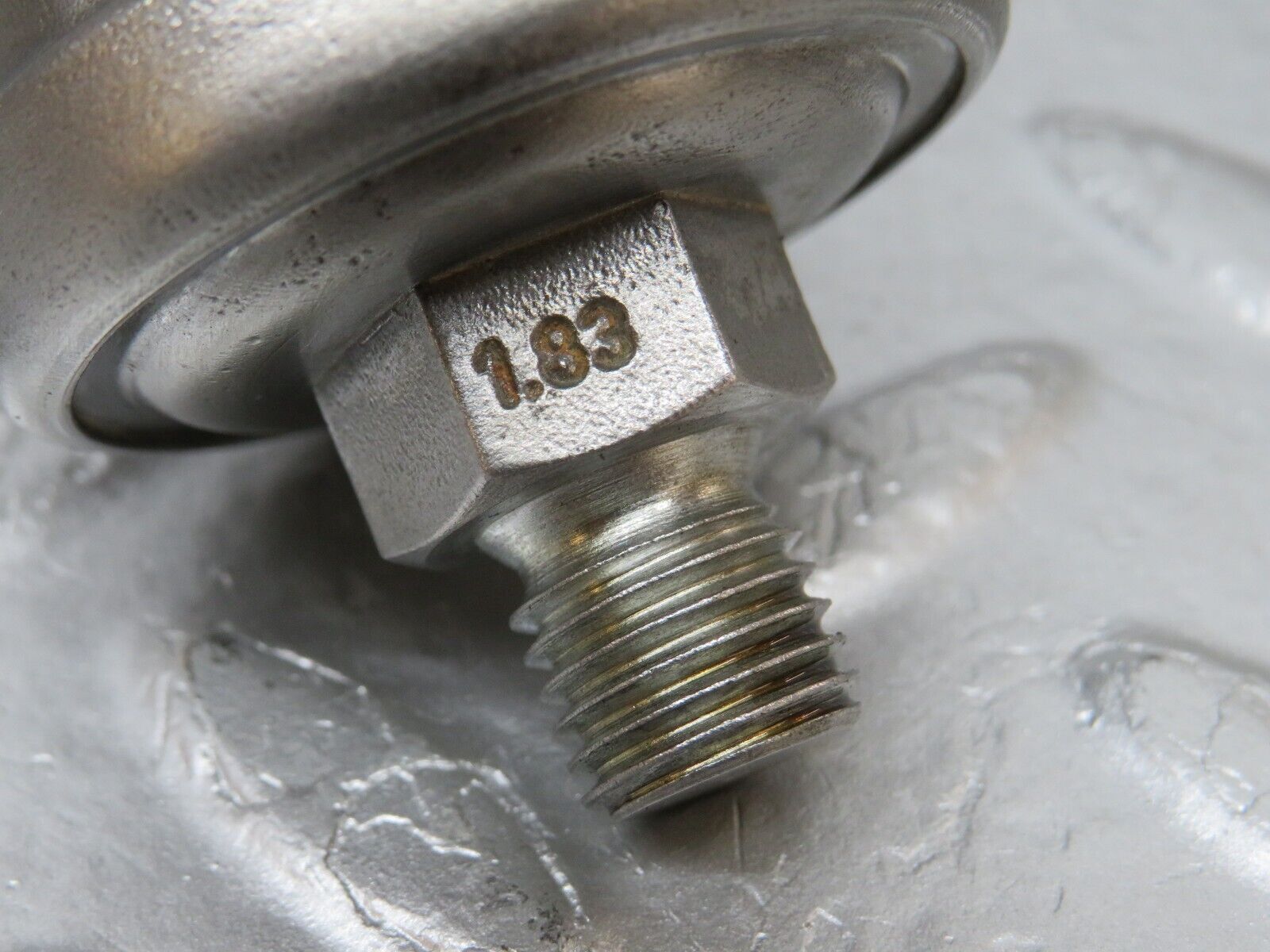 34484 Mercedes-Benz C126 380SEC Coupe Oil Pressure Sensor 0055421817