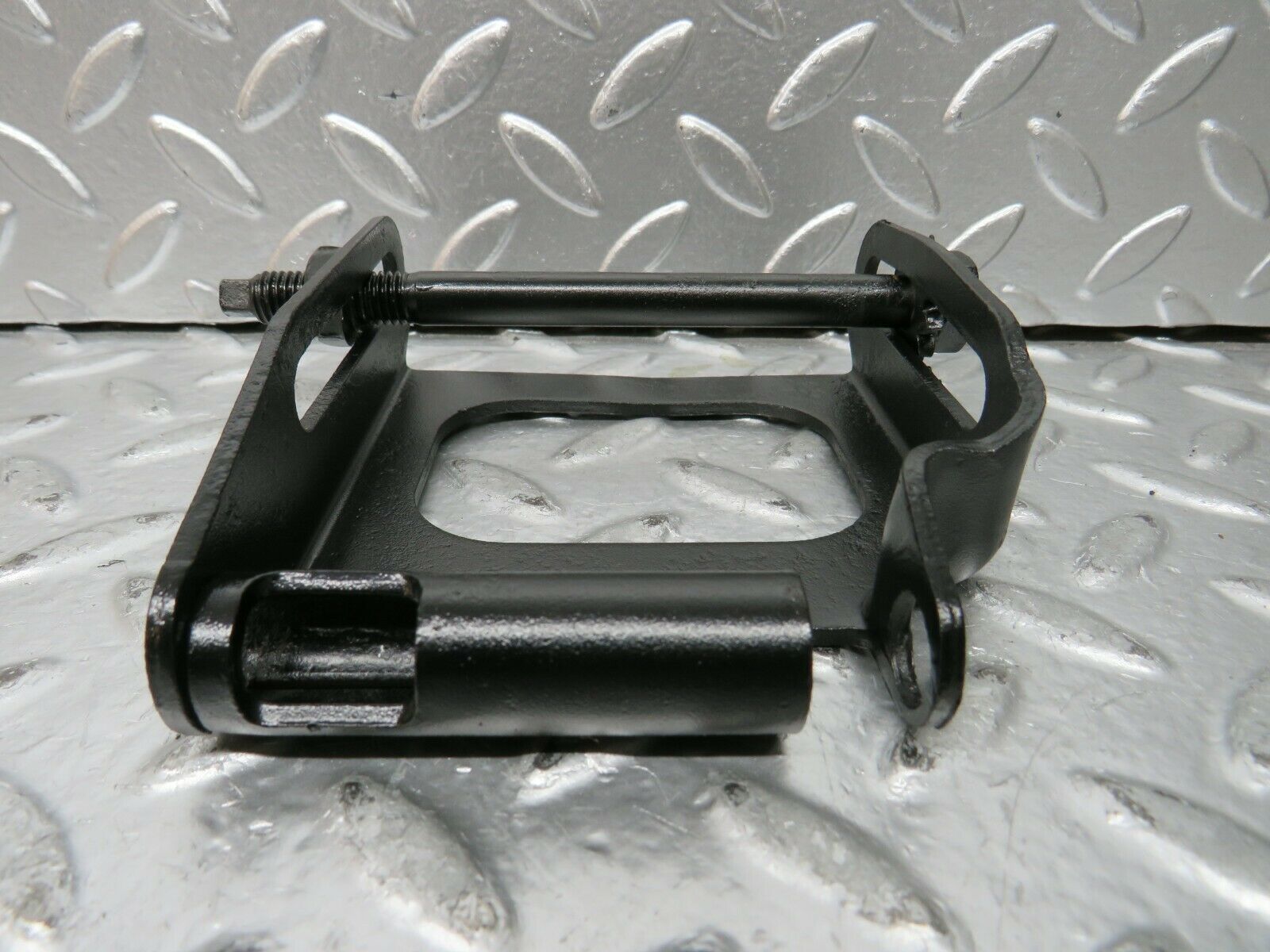 23561 Mercedes-Benz W114 280E Alternator Generator Bracket