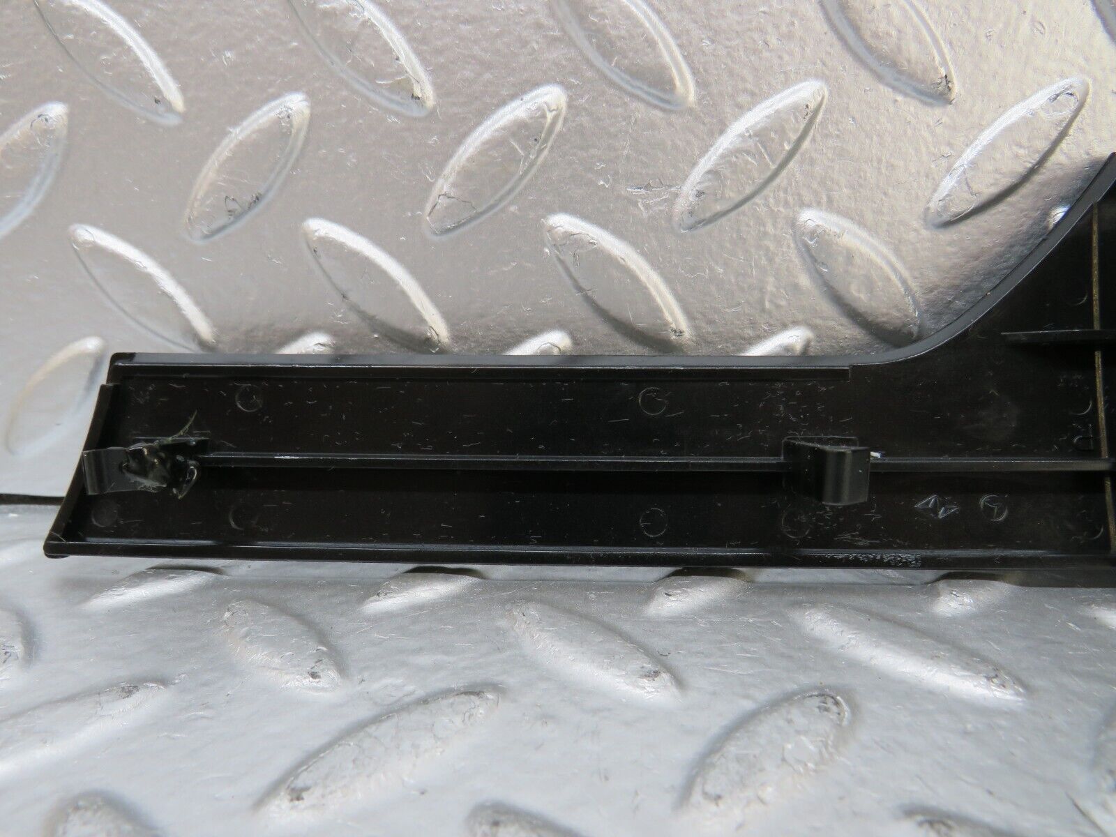 25833 Mercedes-Benz W124 280E Headlight Switch Cover Trim Surround 1248000673