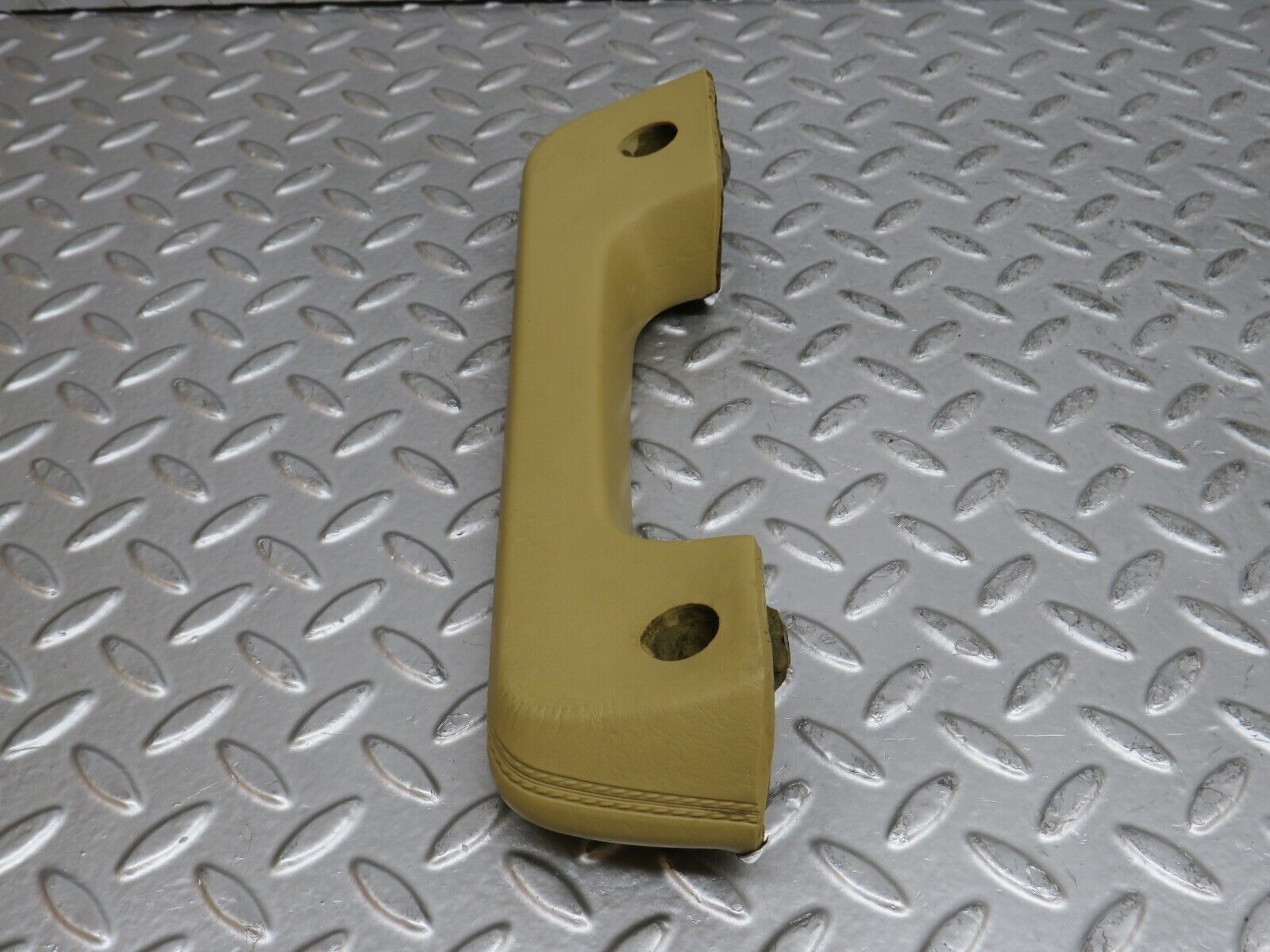 29656 Mercedes-Benz W123 230E Rear Right Interior Door Handle 1239702001