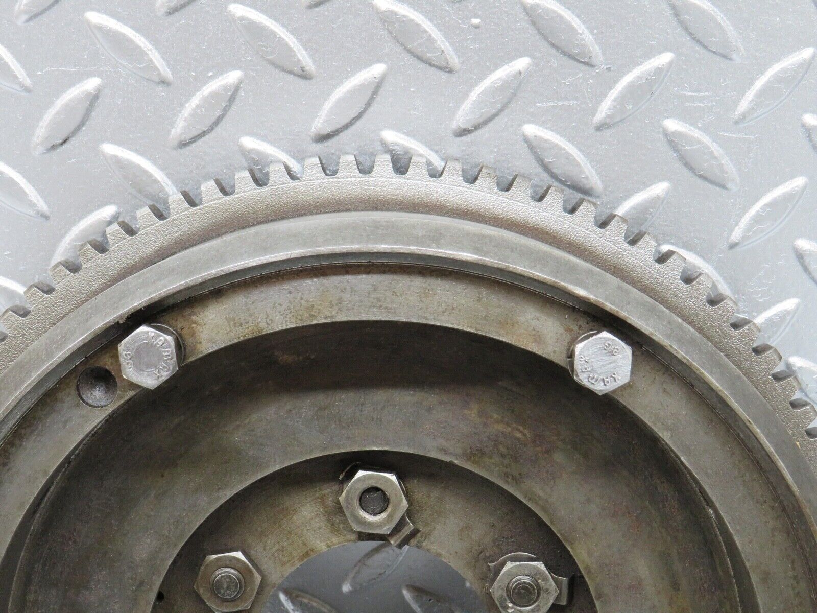 0354 Mercedes-Benz W120 180D Ponton Flywheel 6360300205