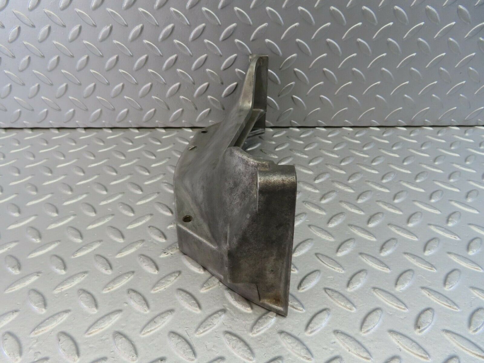 10040 Mercedes-Benz C123 230CE Coupe Cover Oil Sump 1020110095