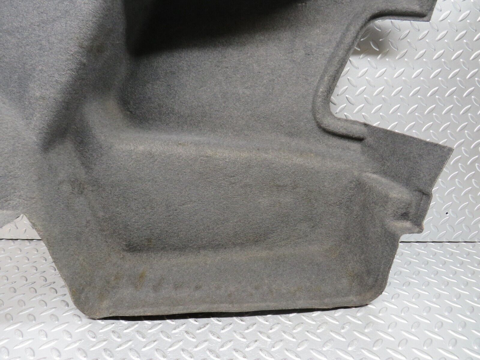 30320 Mercedes-Benz W124 230E Trunk Panel Cover Right 1246935433