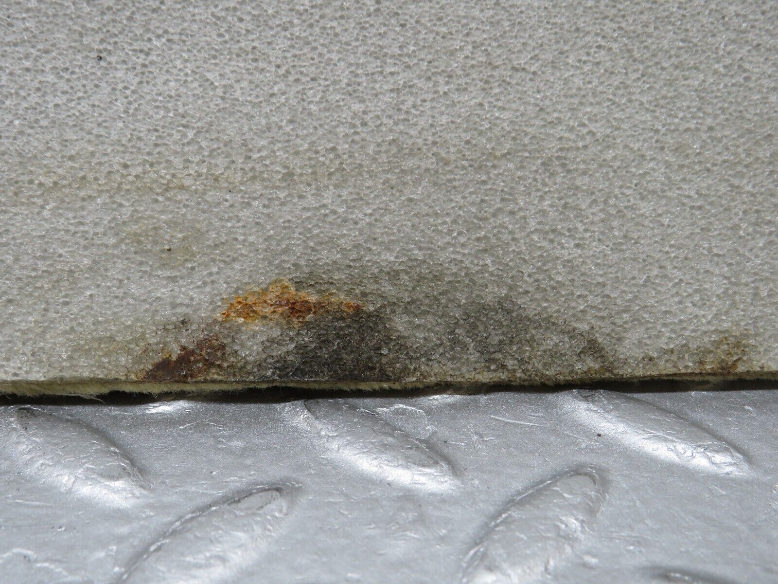 36593 Mercedes-Benz W201 190E 2.0L Door Sill Floor Carpet Left Side Beige