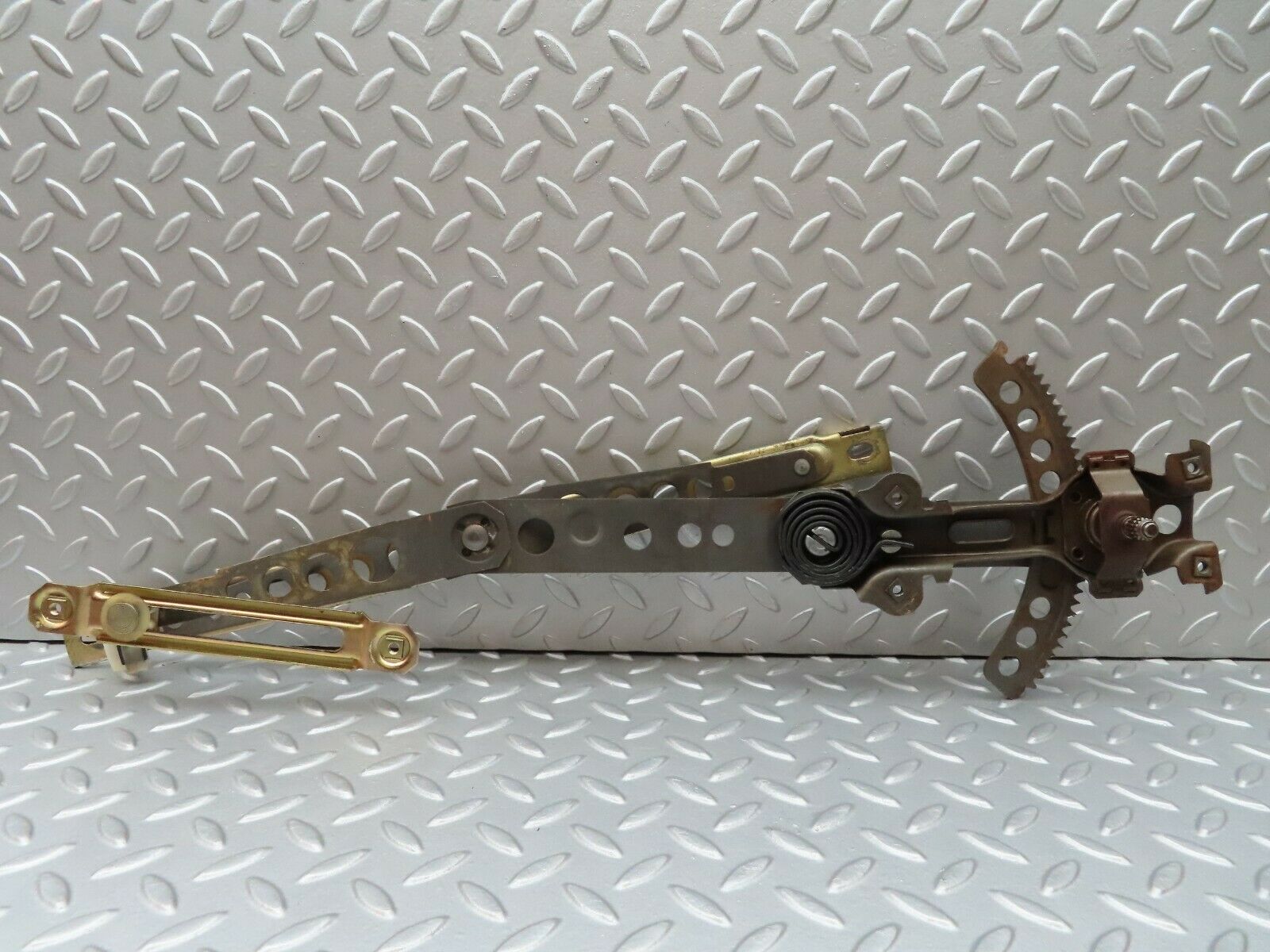 3726 Mercedes-Benz S123 200T Wagon Front Right Manual Window Regulator