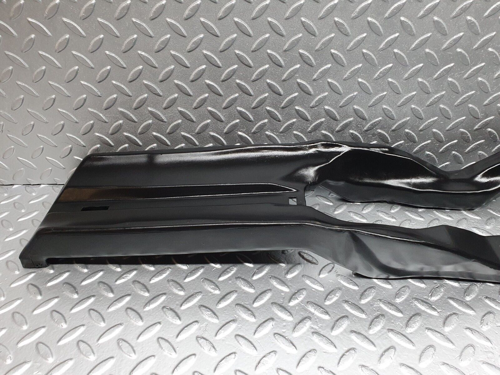 40903 Mercedes-Benz W126 300SE Cabin Center Air Duct Channel 1268317946