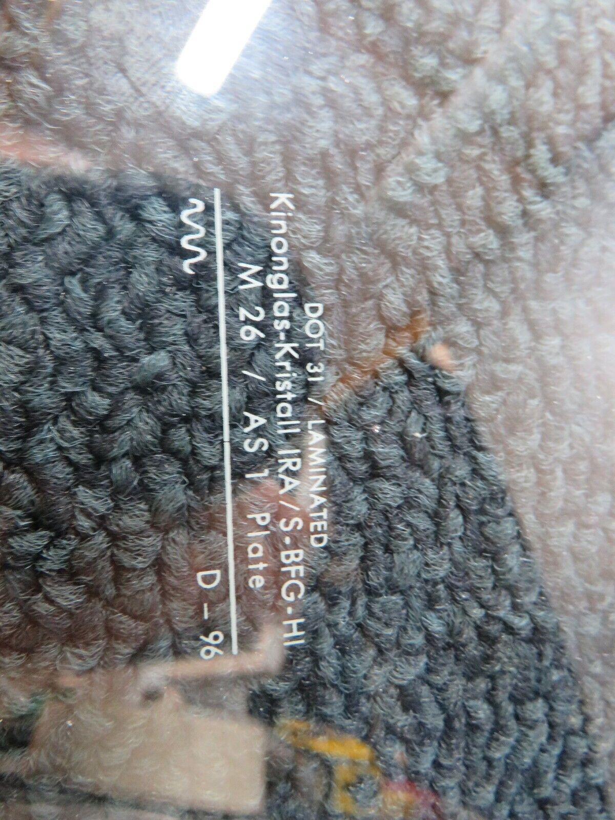 37519 Mercedes-Benz W109 300SEL Front Windscreen