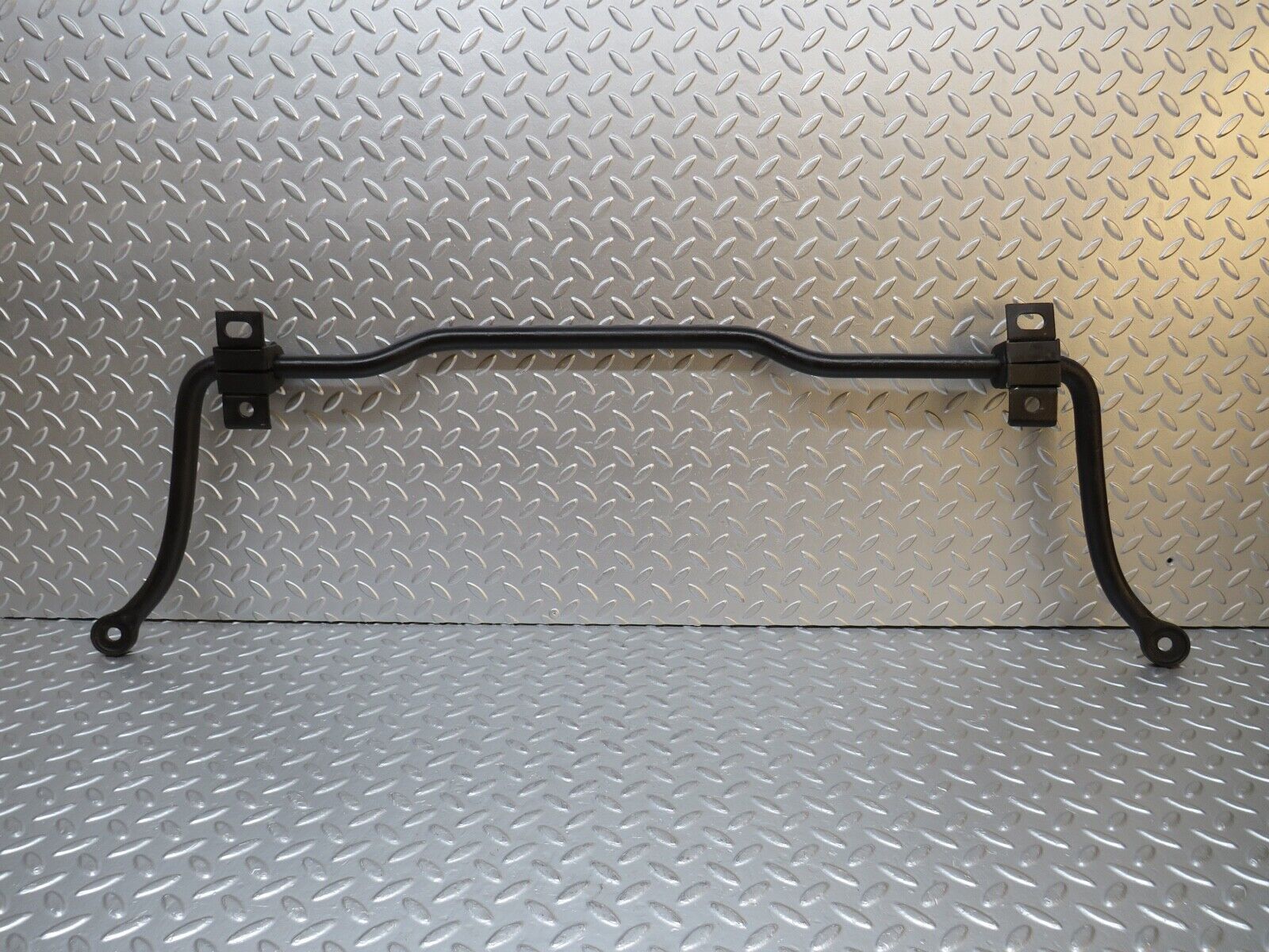 0383 Mercedes-Benz W108 280SE Torsion Bar 1083230965