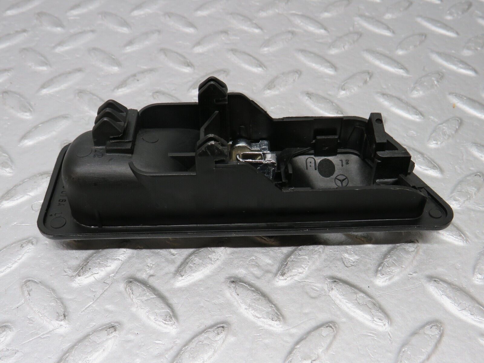 36619 Mercedes-Benz W201 190E 2.0L Left Interior Door Handle 2017660164