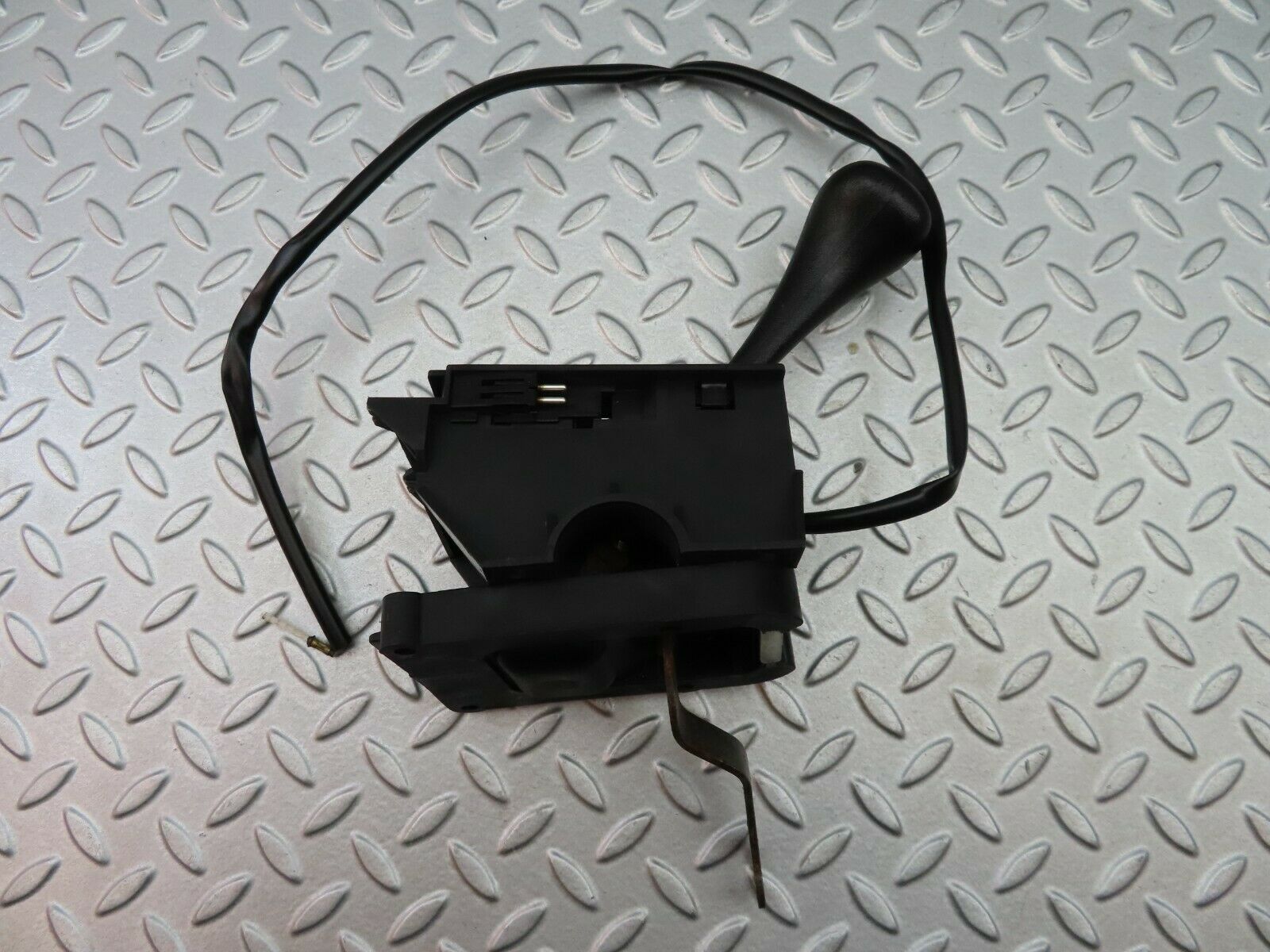 6129 Mercedes-Benz W126 380SE Automatic Gear Selector 1262670447