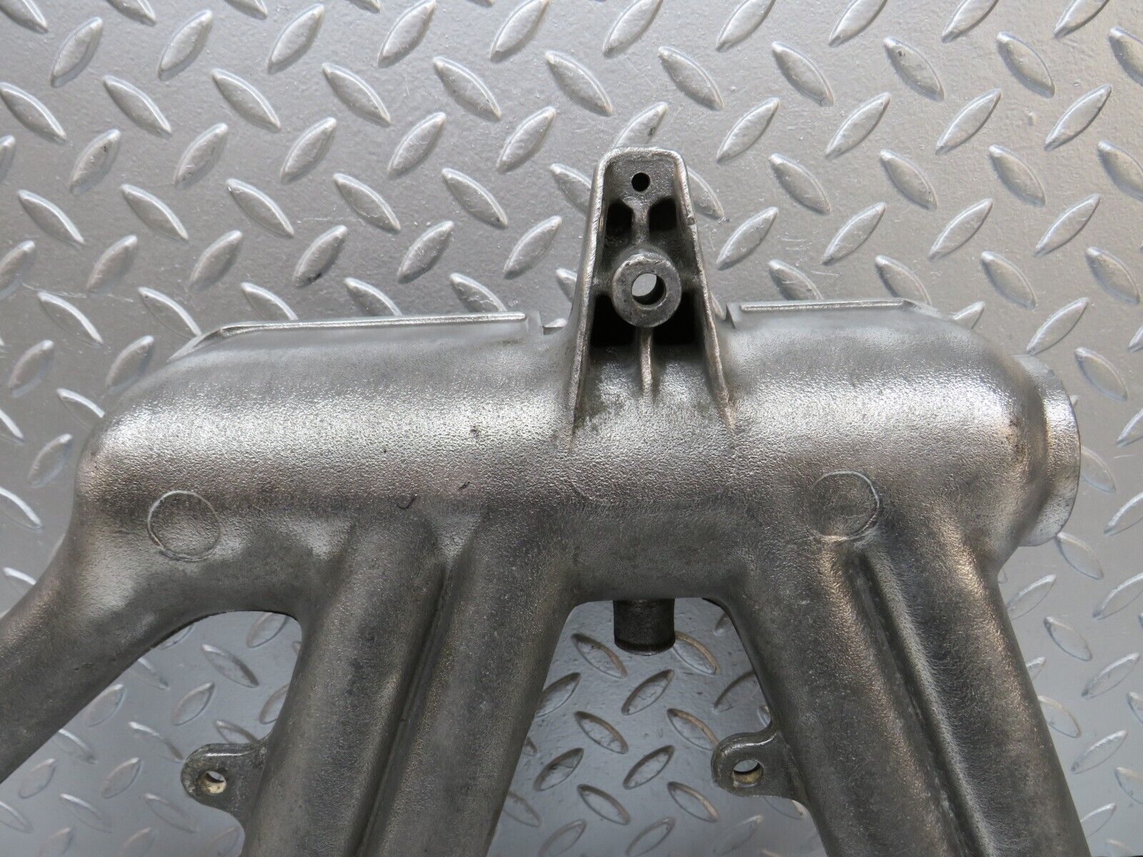 0229 Mercedes-Benz W123 300D Intake Manifold 6171410701