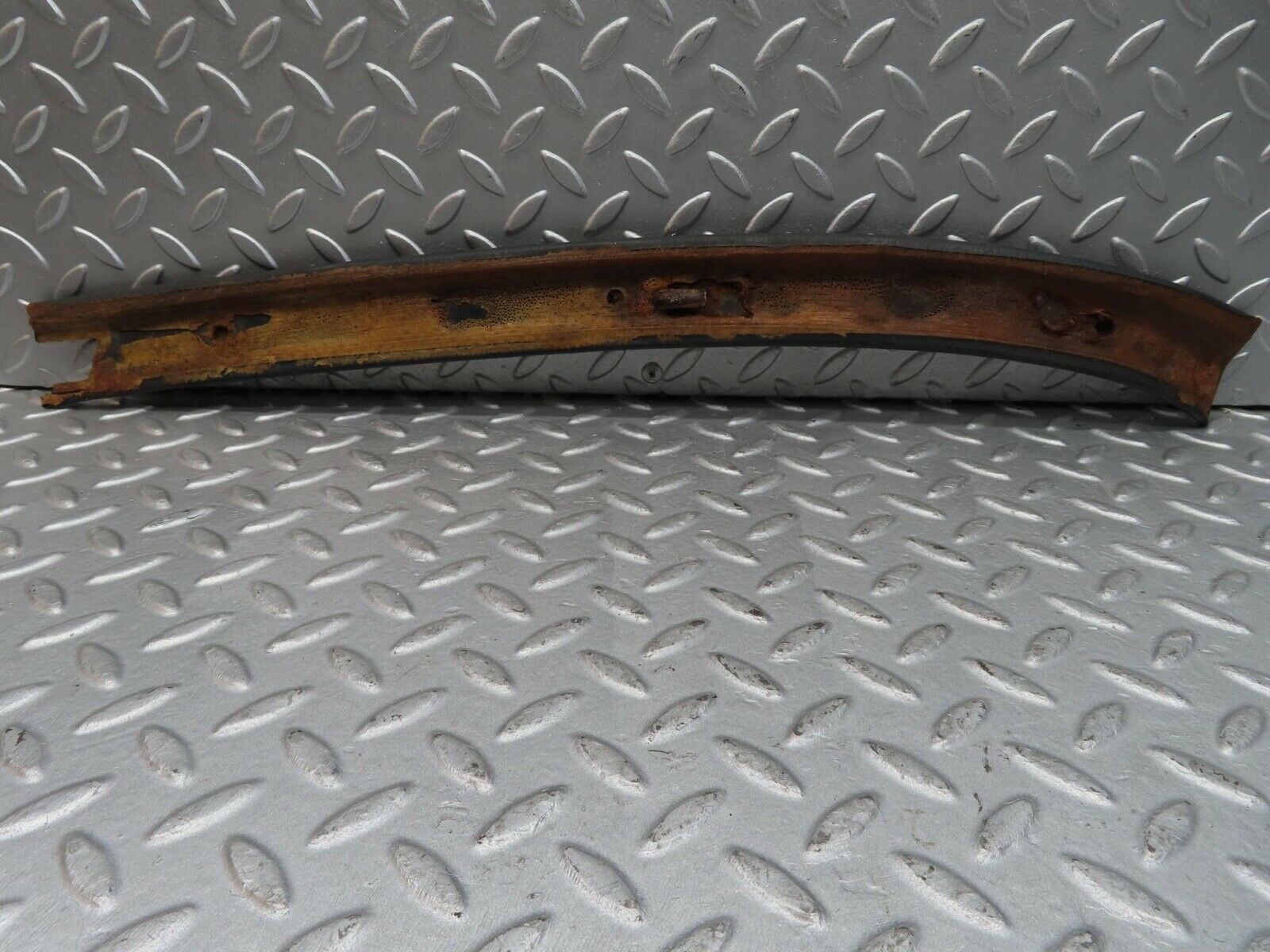 1220 Mercedes-Benz W108 280SE Interior Roof Panel Trim And A Pillar Set Blue