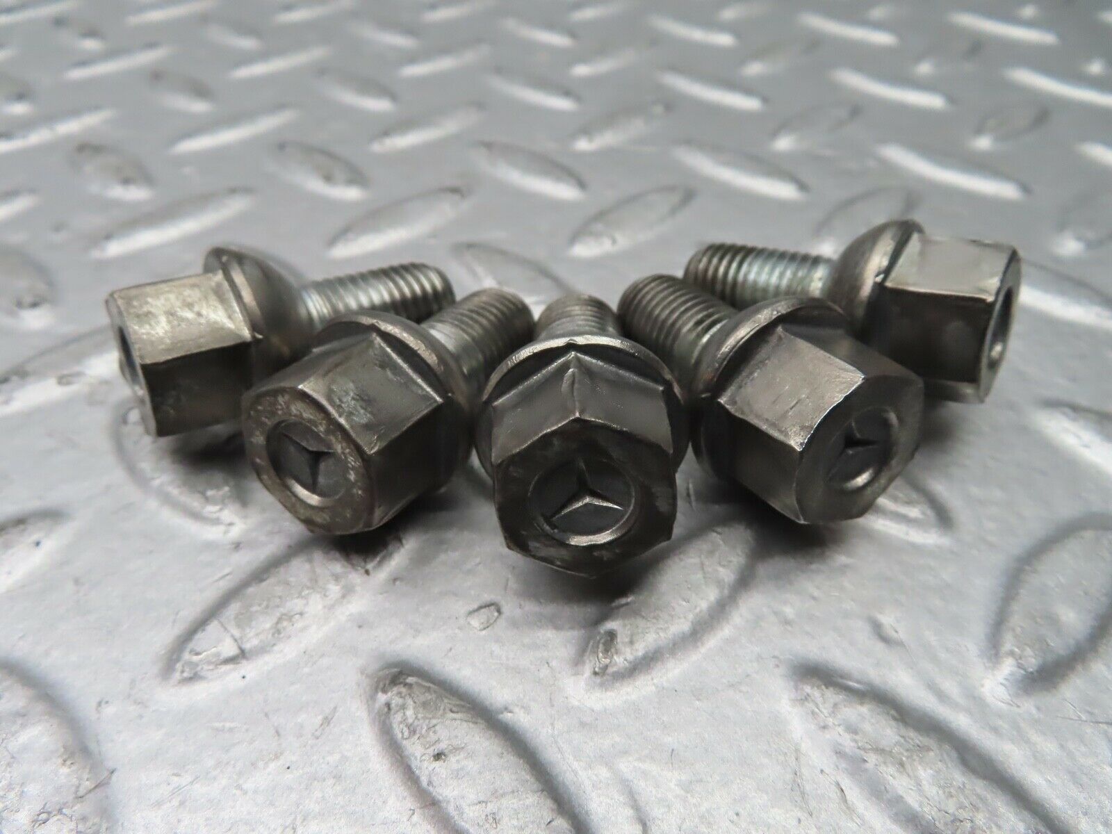 21639 Mercedes-Benz 5x Steel Wheel Lug Bolt M12x1.5
