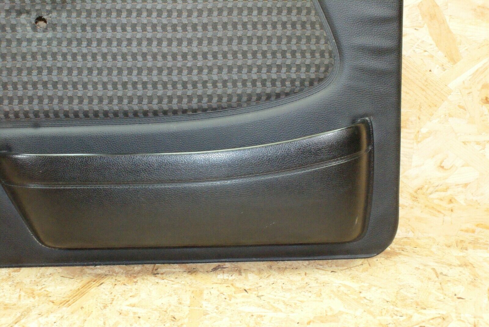 2329 Mercedes-Benz W123 280E Front Left Door Card