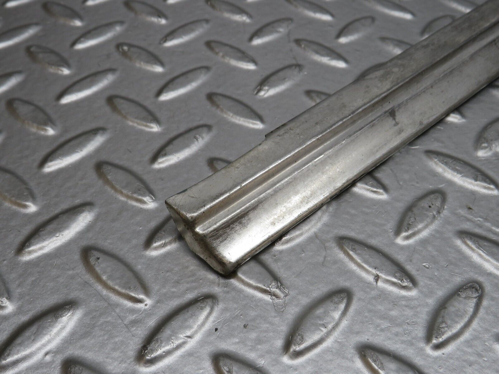 35801 Mercedes-Benz W108 Rear Left Door Chrome Moulding Trim