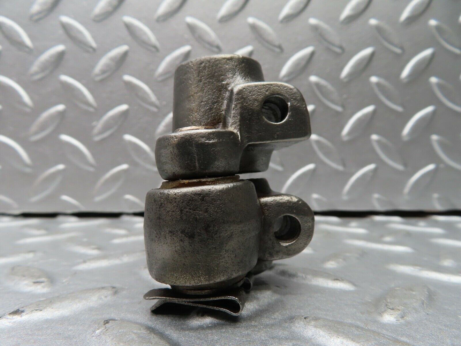 20342 Mercedes-Benz W114 280CE Coupe Steering Column Lower Shaft Connector