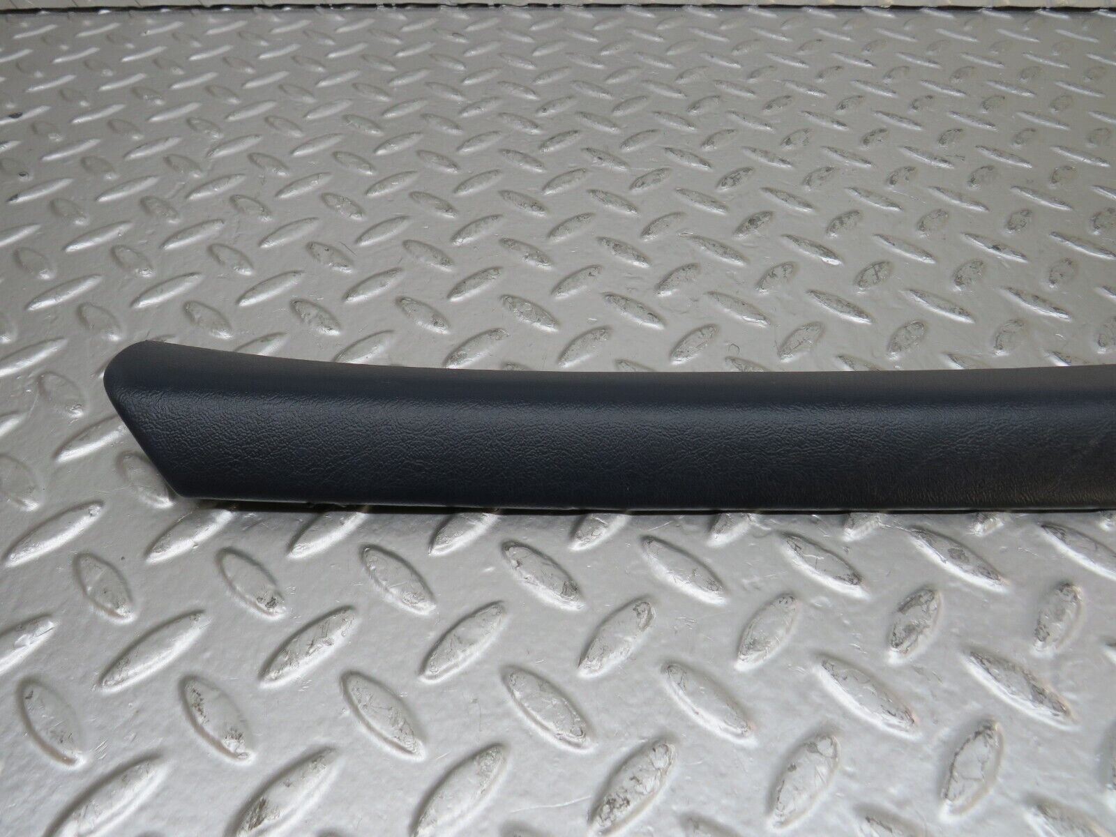 25336 Mercedes-Benz W201 190D A Pillar Cover Trim Right Side Blue 2016922089