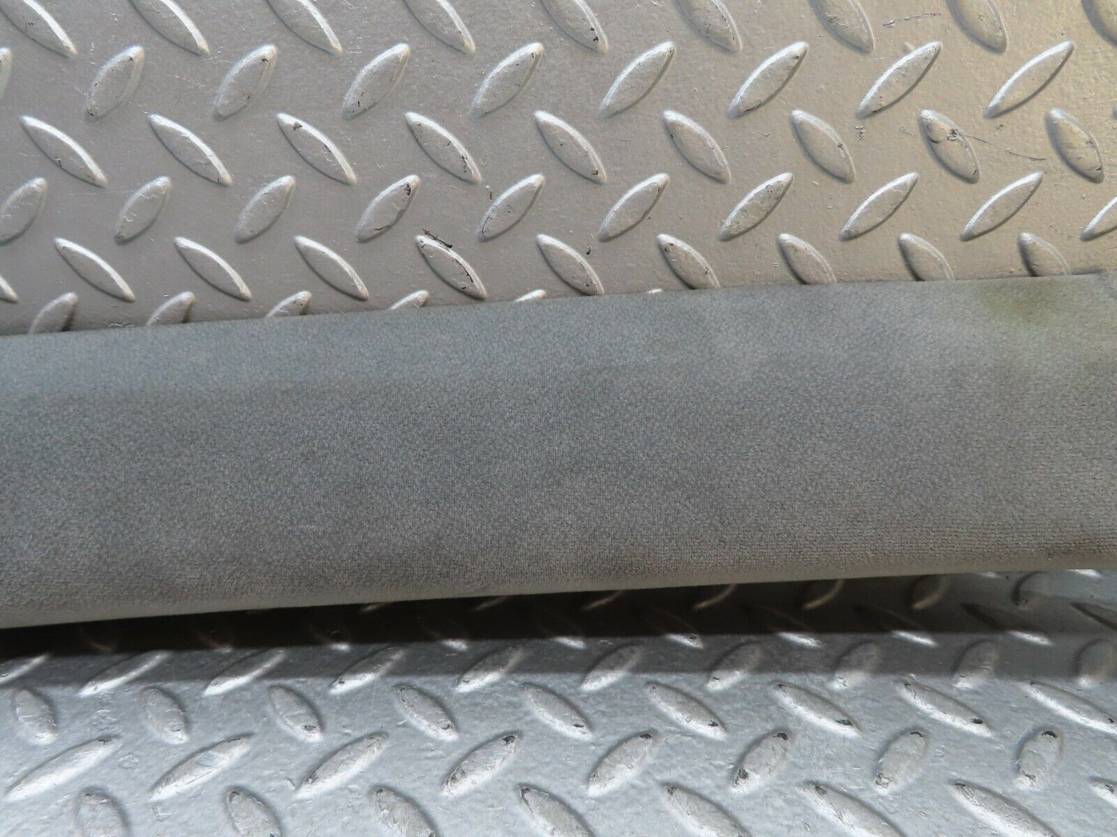 19310 Mercedes-Benz C140 CL420 Coupe A Pillar Cover Right Side Grey