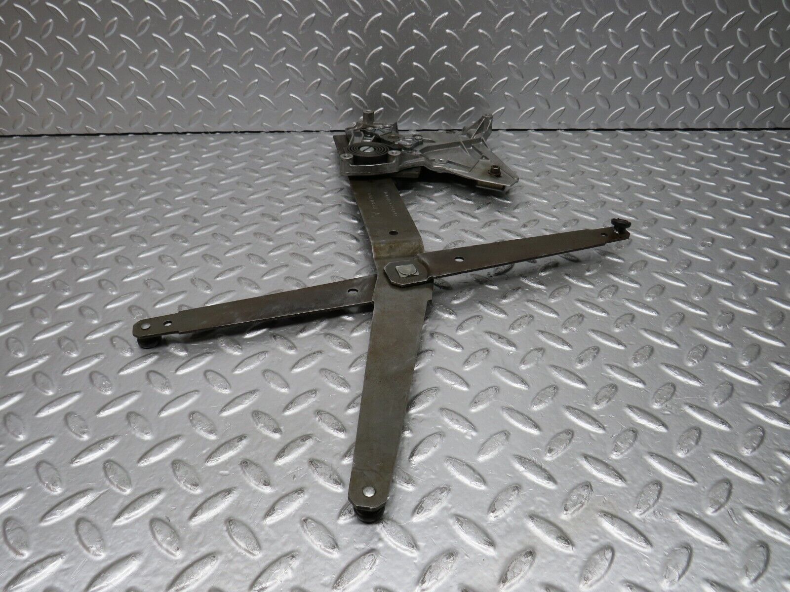 30171 Porsche 924 Left Door Power Window Regulator 477837375