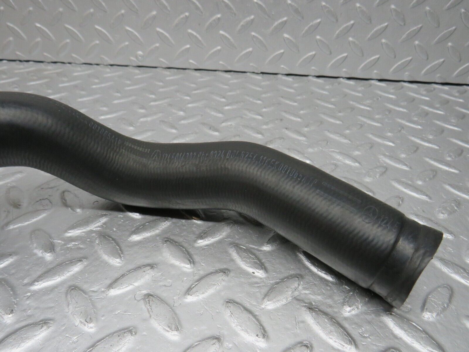 38063 Mercedes-Benz A124 320E Cabriolet Radiator Hose Pipe 1245014382